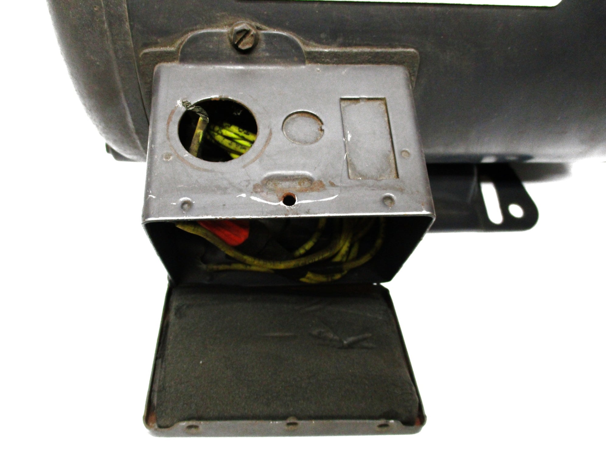 DAYTON 3N657A (AS PICTURED) UNMP