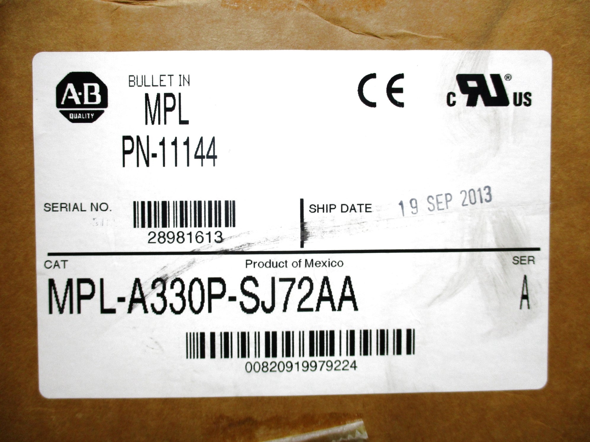 ALLEN BRADLEY MPL-A330P-SJ72AA SER. A NSMP