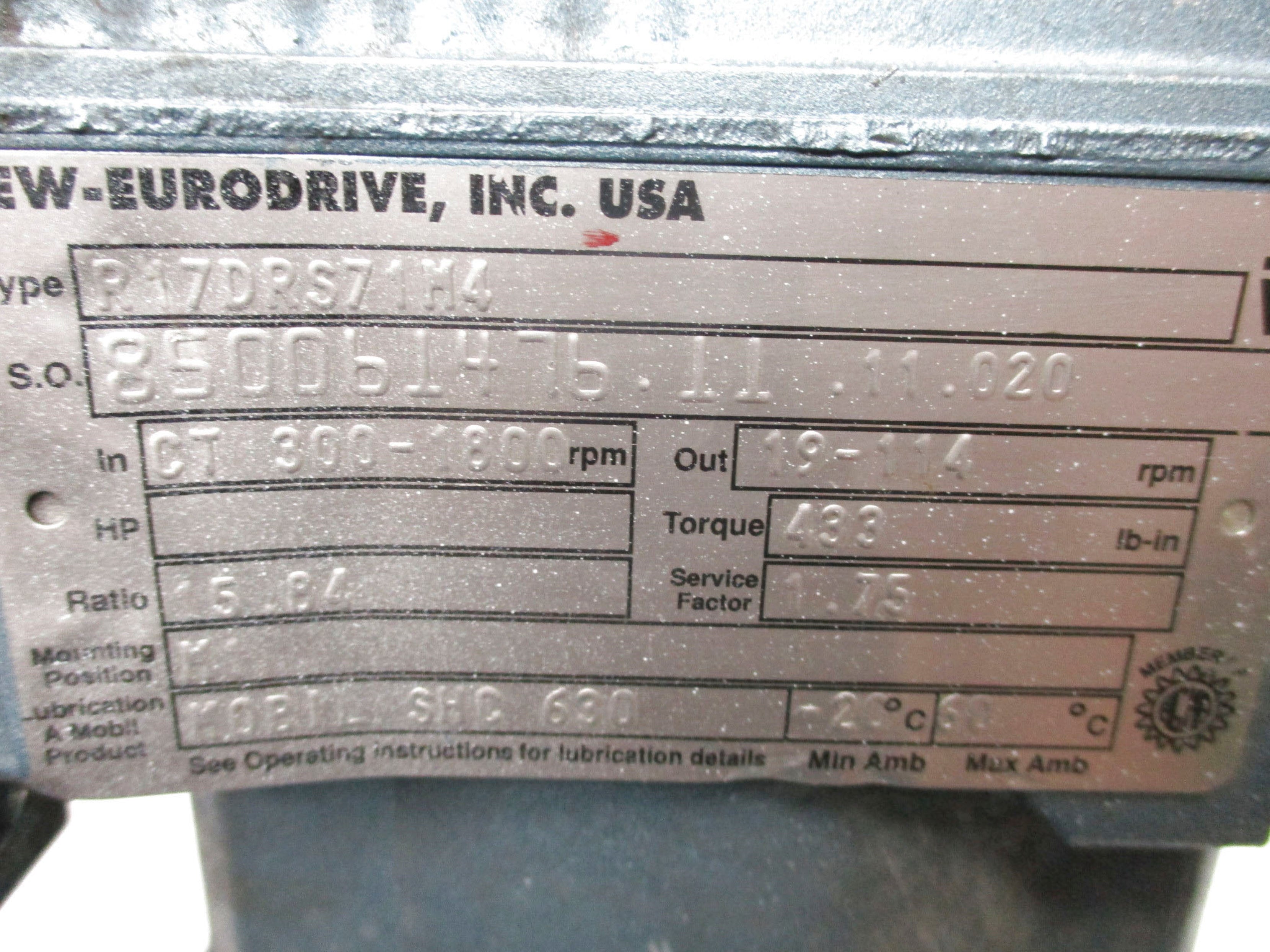 SEW-EURODRIVE R17DRS71M4 (AS PICTURED) UNMP