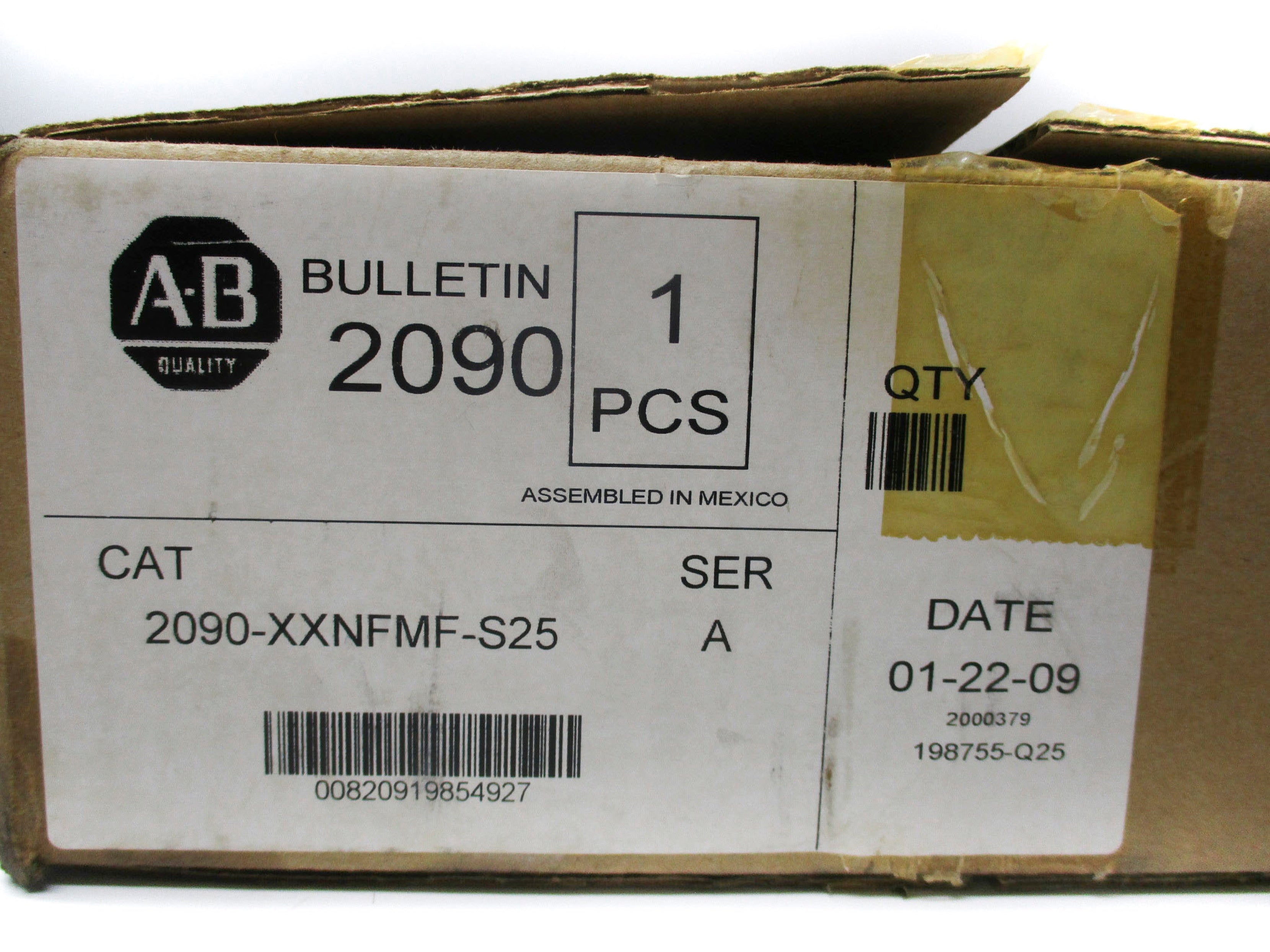 ALLEN BRADLEY 2090-XXNFMF-S25 SER. A NSMP