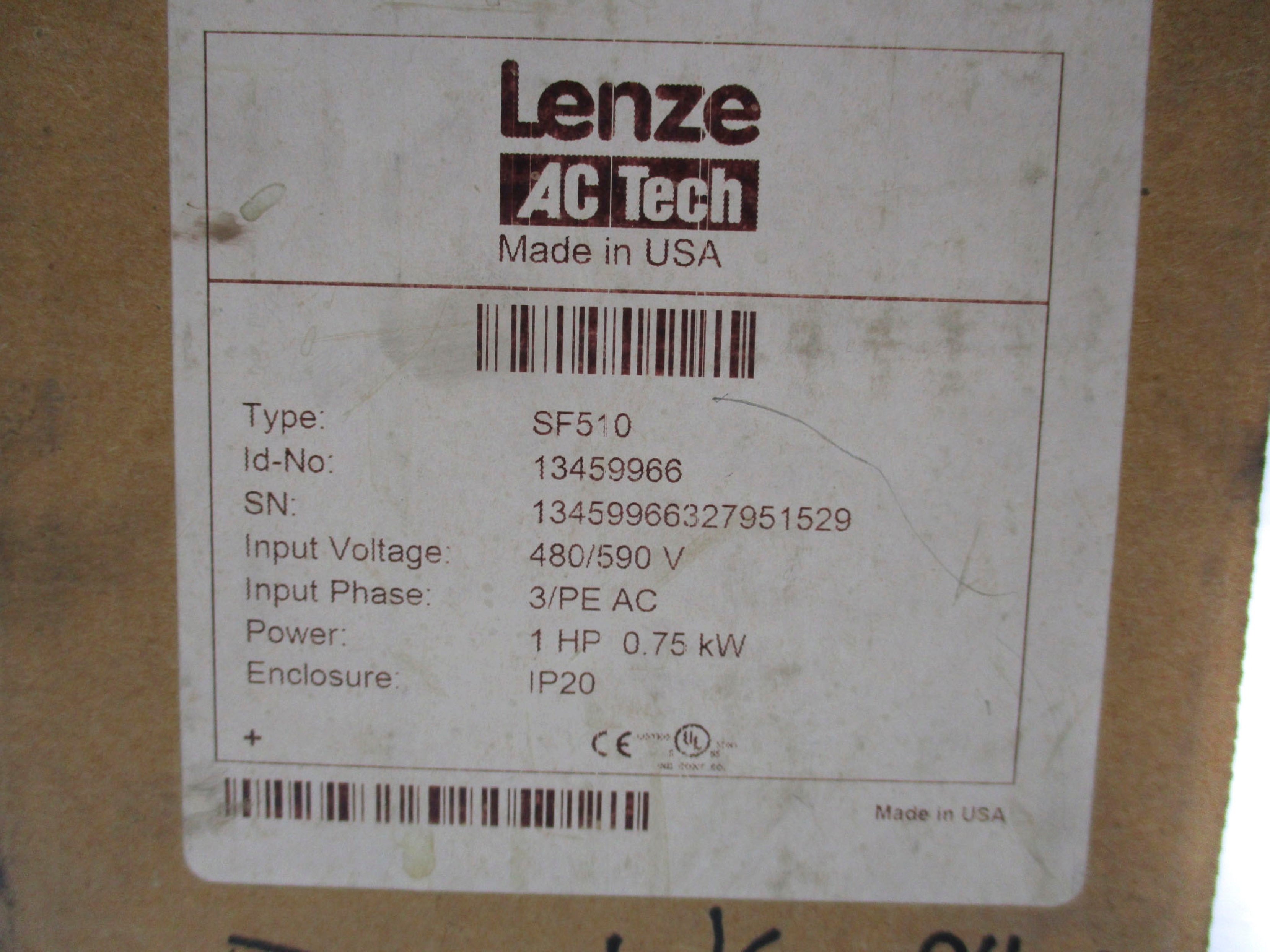 LENZE SF510 480/590V NSMP