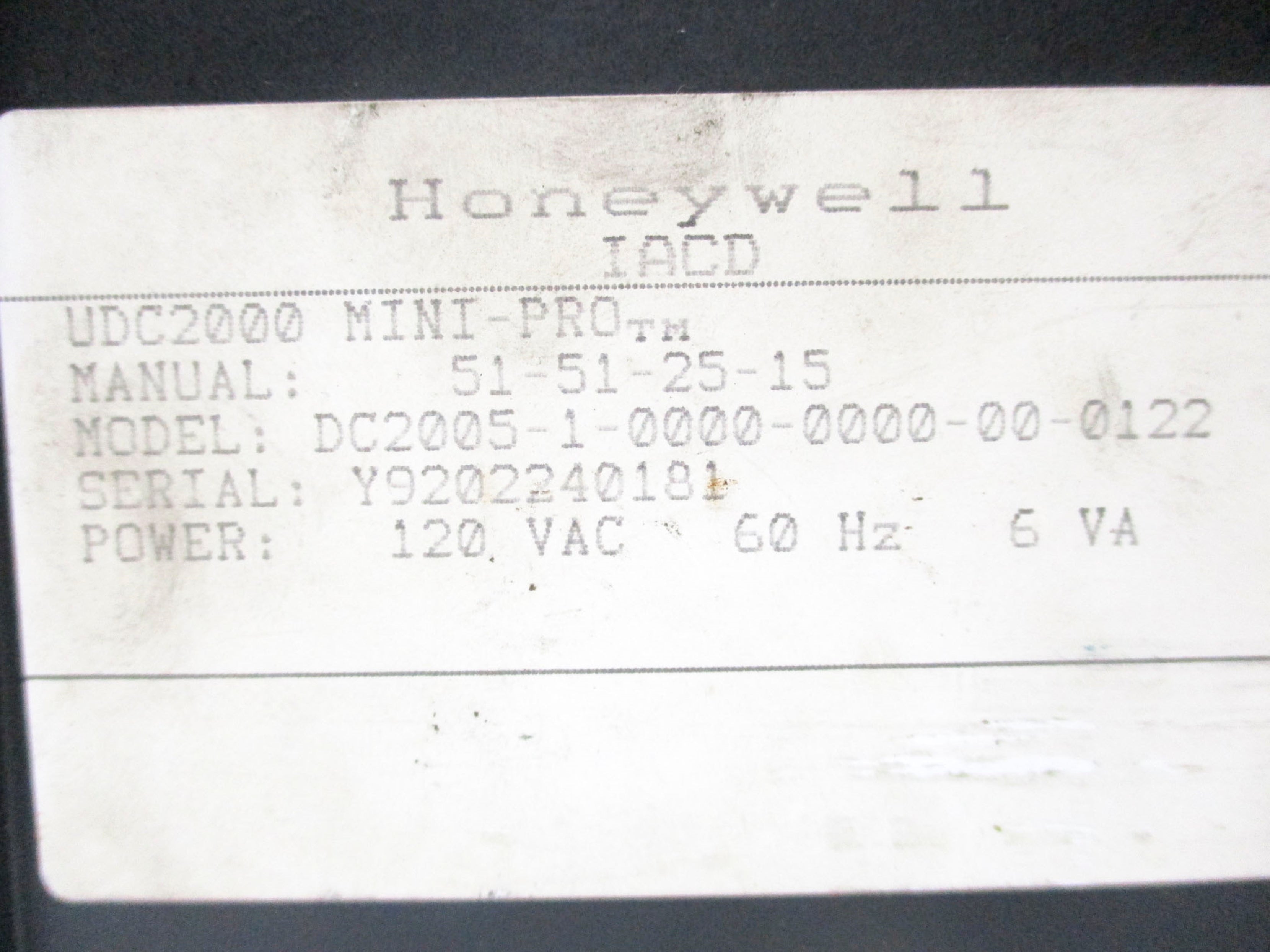 HONEYWELL DC2005-1-0000-0000-00-0122 UNMP