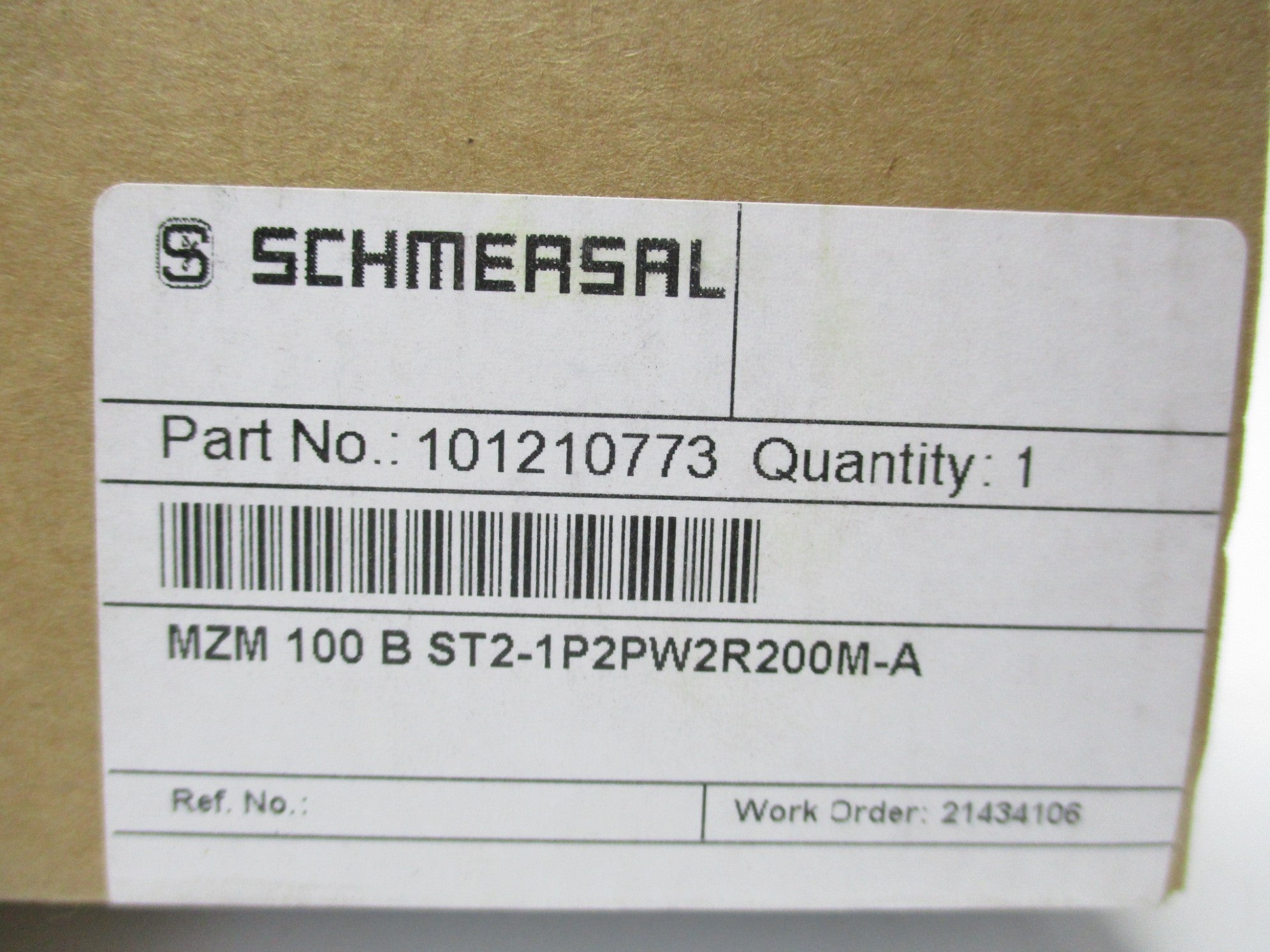 SCHMEASAL MZM100BST2-1P2PW2R200M-A 24VDC NSMP