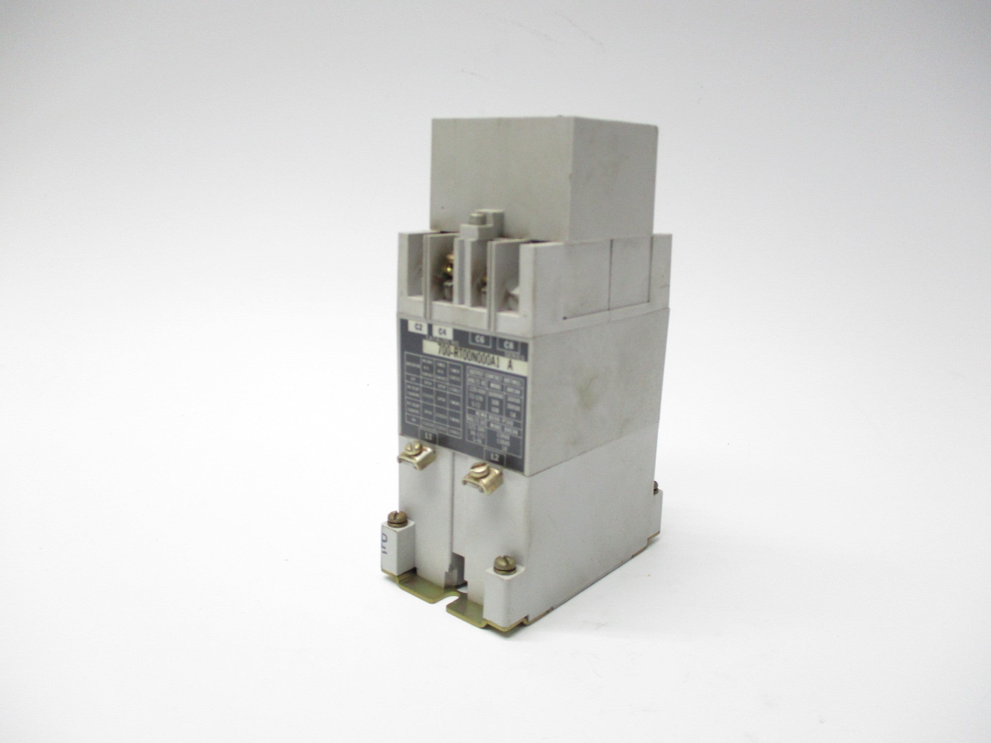 INDUSTRIAL SPARE PART 700-RT00N000A1 110-120V 30A SER. A UNMP