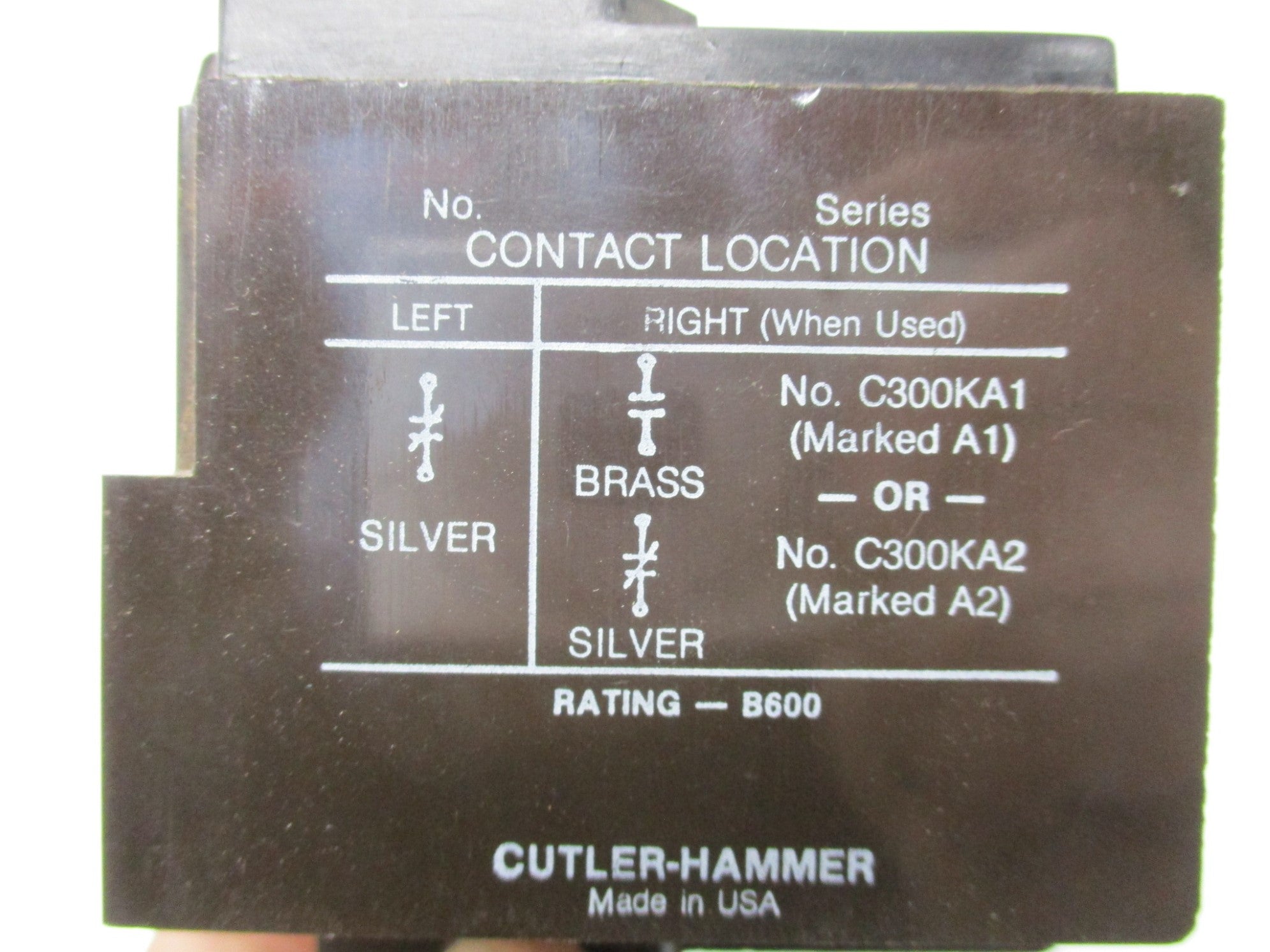 CUTLER HAMMER C300KA1 (SMALL) UNMP
