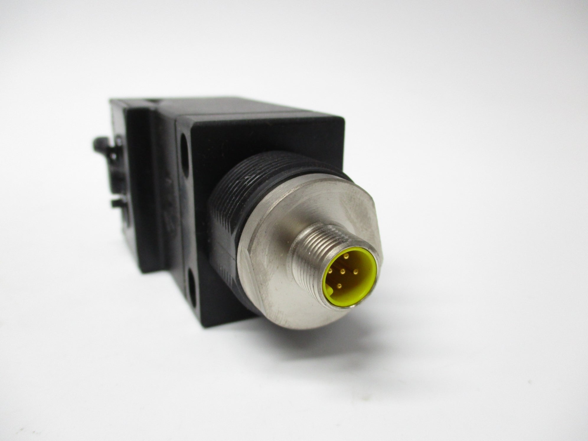INDUSTRIAL SPARE PART 42GTGF-10000-QD SER. B NSMP