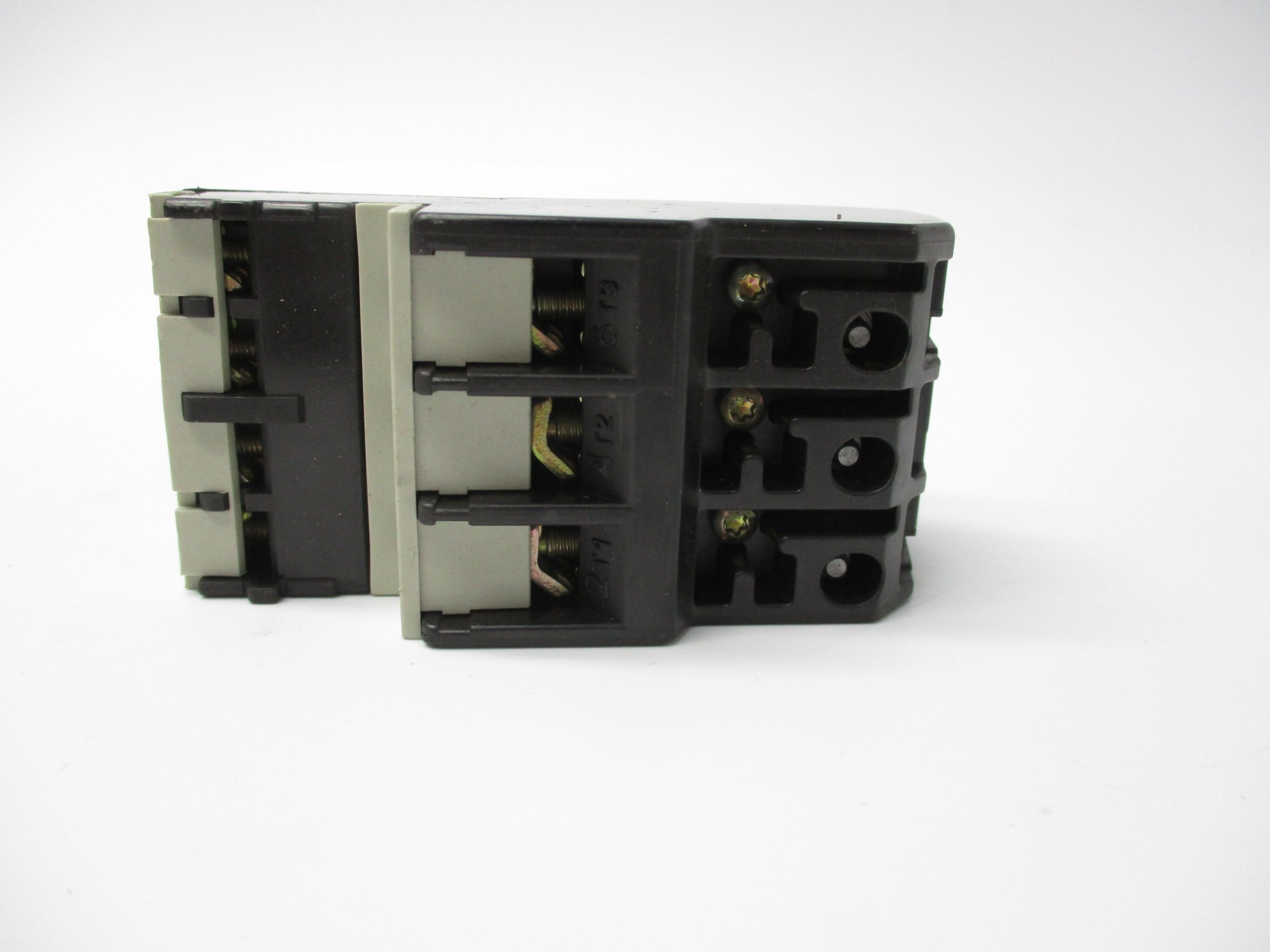 TELEMECANIQUE LR2D1304 750V 0.40-0.63A NSNP