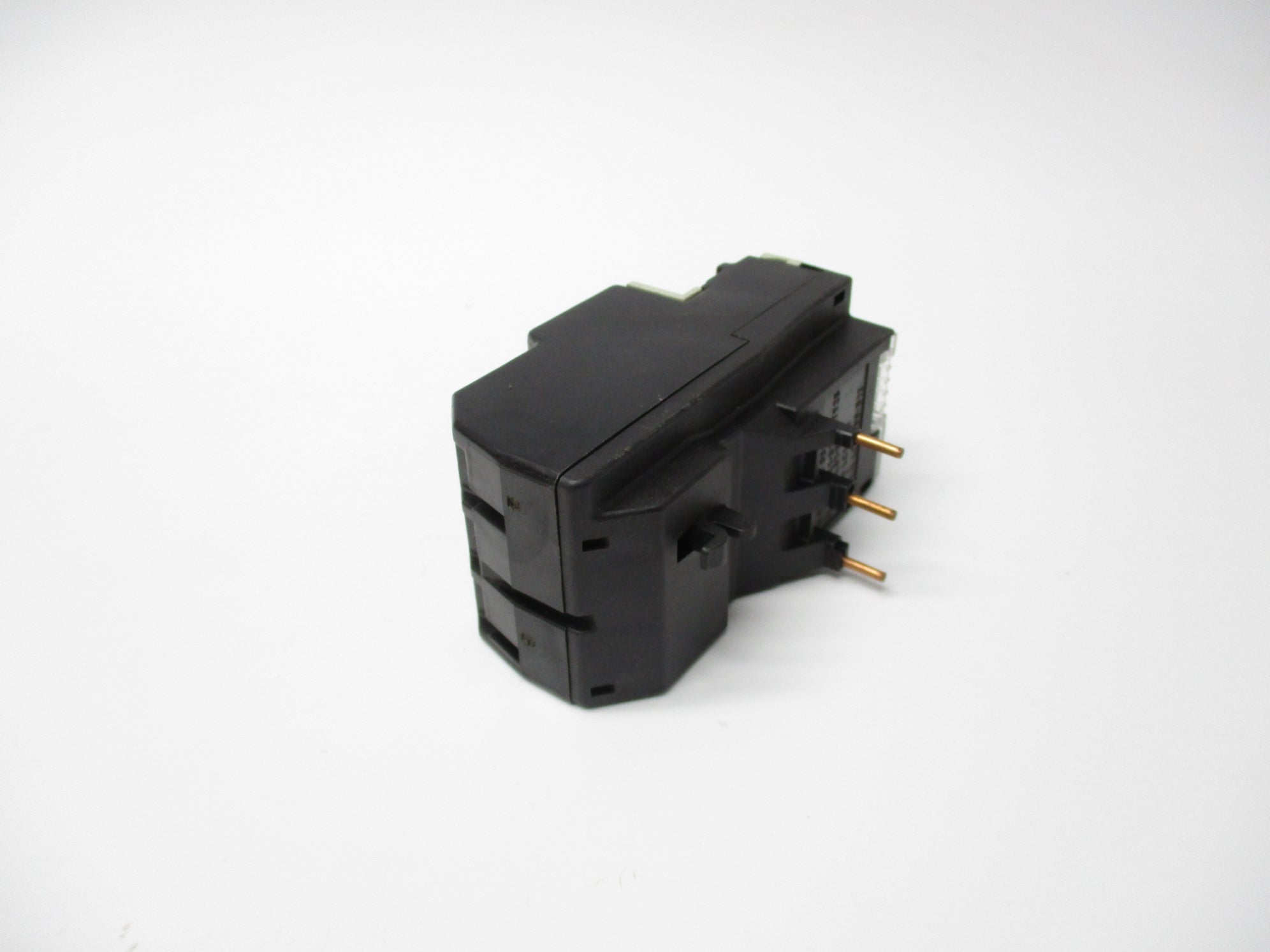 TELEMECANIQUE LR2D1304 750V 0.40-0.63A NSNP
