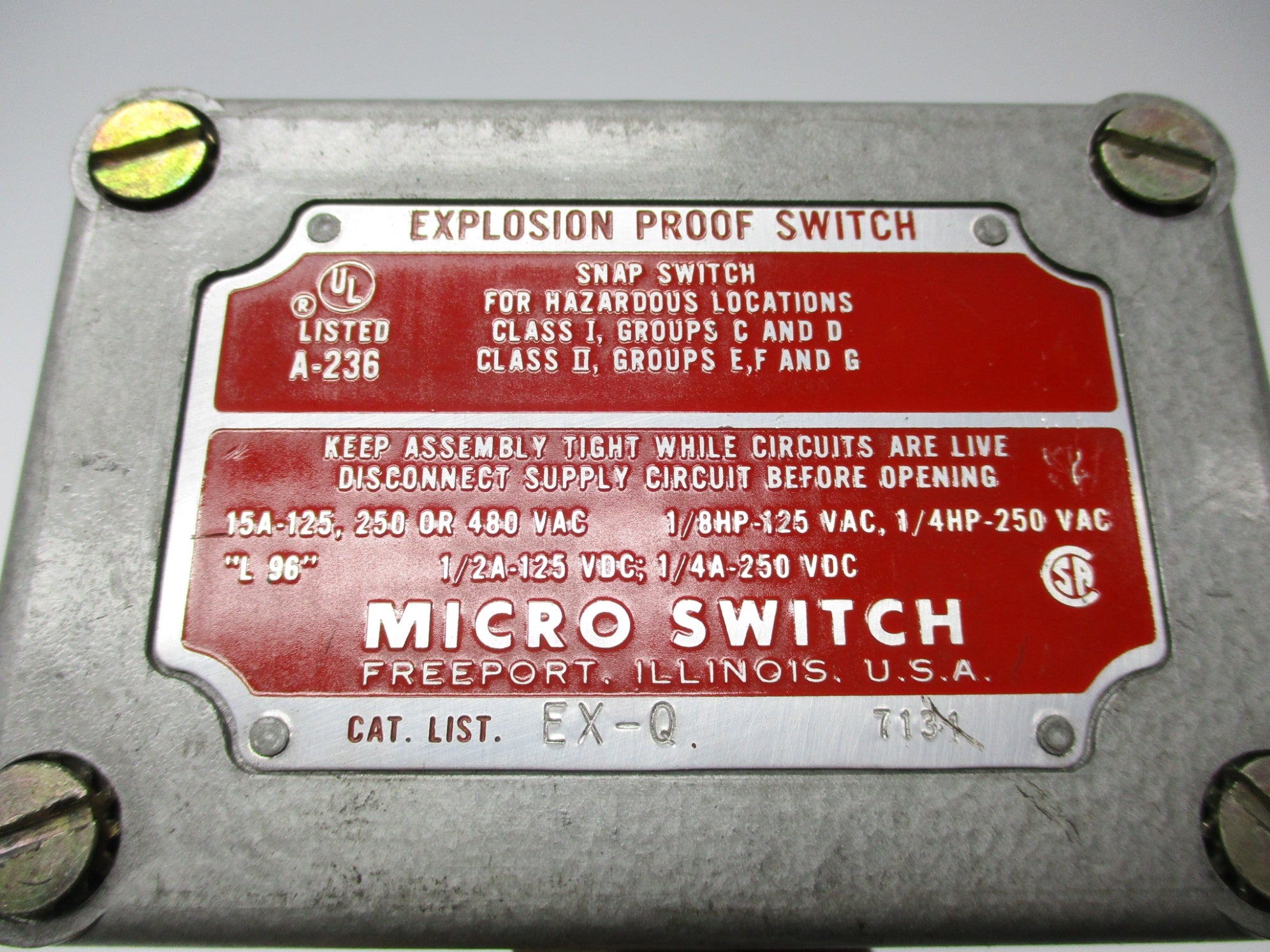 MICROSWITCH EX-Q (GREY) UNMP