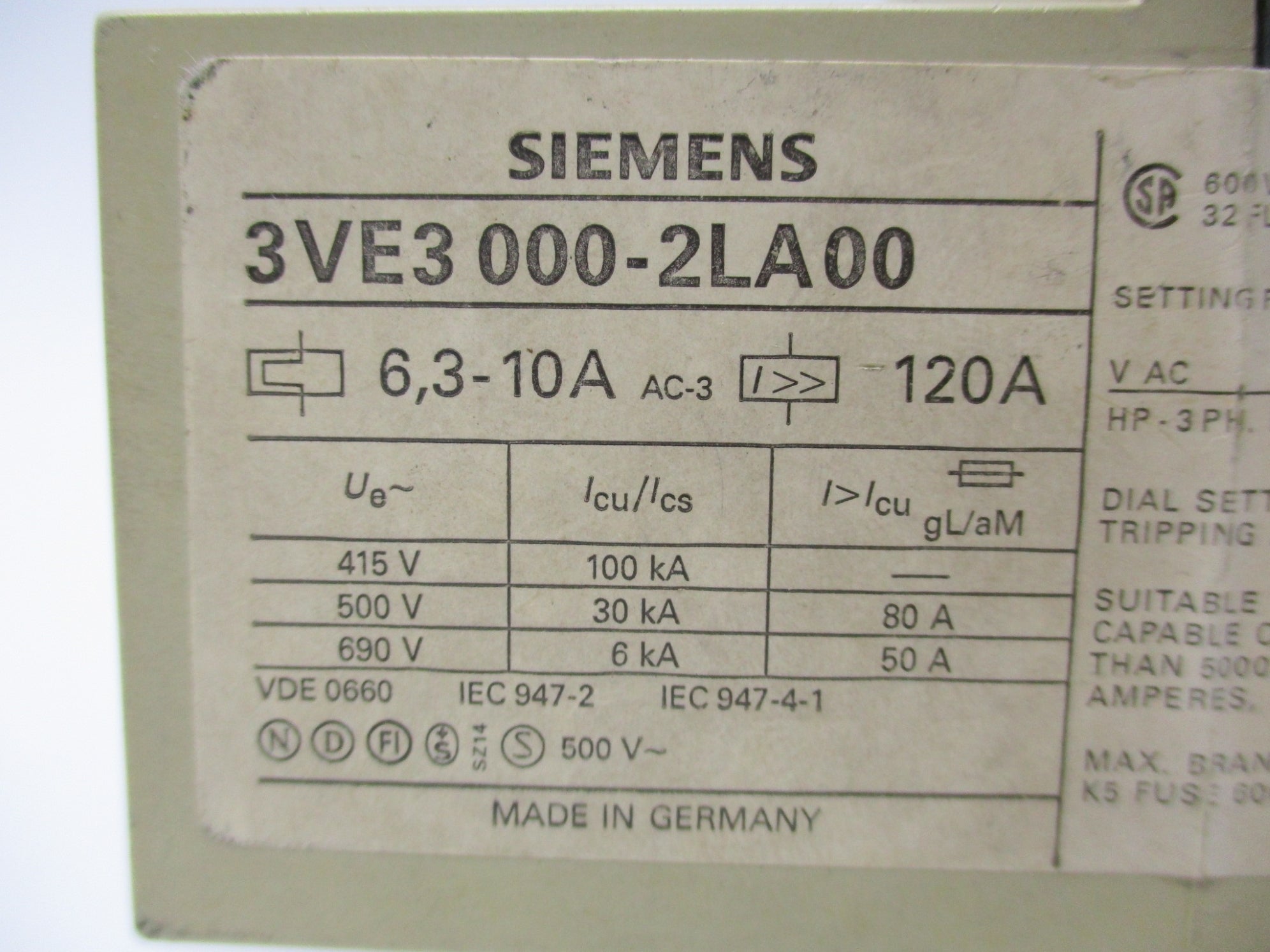 SIEMENS 3VE3000-2LA00 UNMP