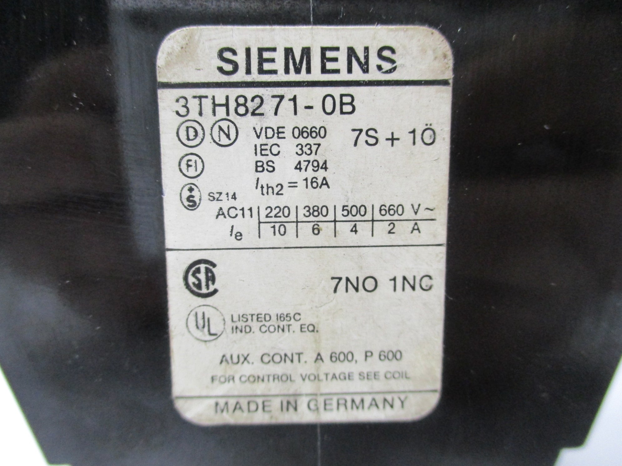 SIEMENS 3TH8271-0B660V 2A UNMP