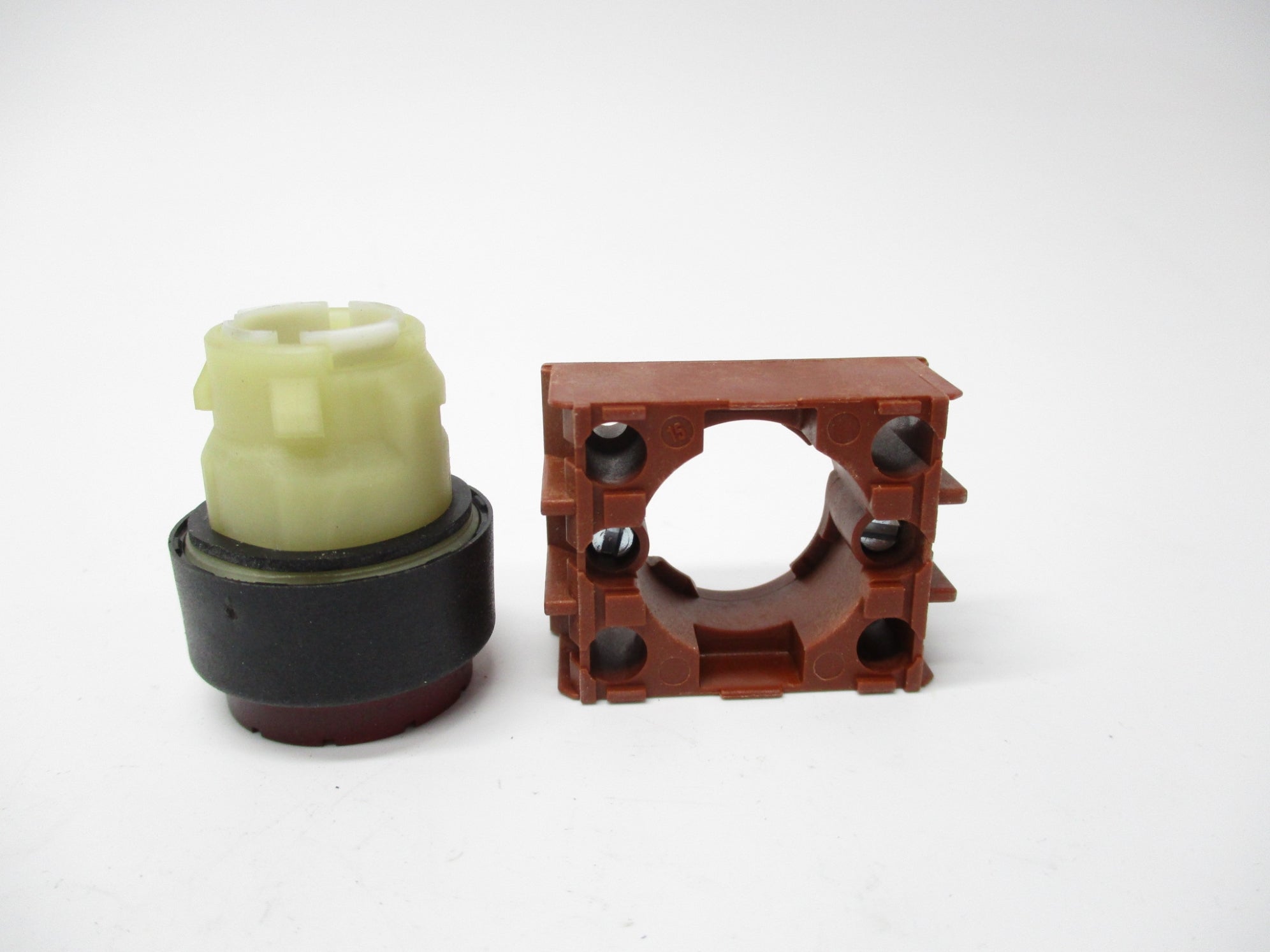 SIEMENS 3SB1218-0LC01 NSMP