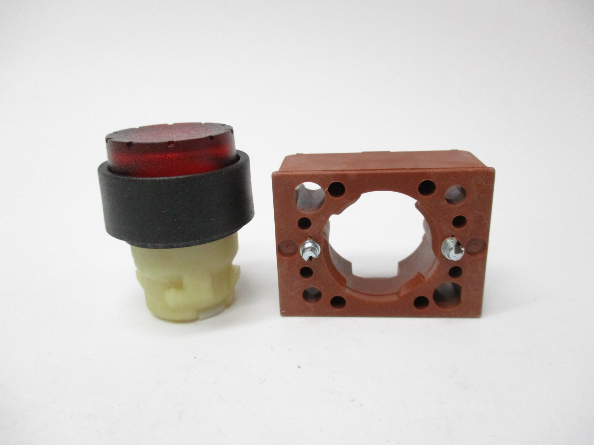 SIEMENS 3SB1218-0LC01 NSMP