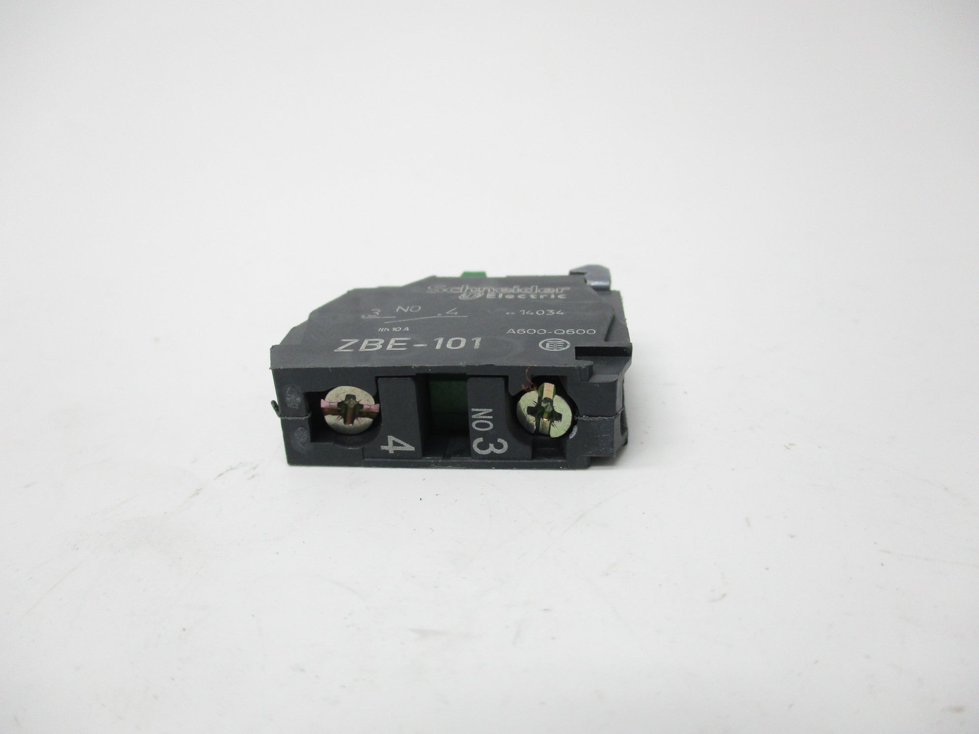 SCHNEIDER ELECTRIC ZBE-101 240V 10A NSNP