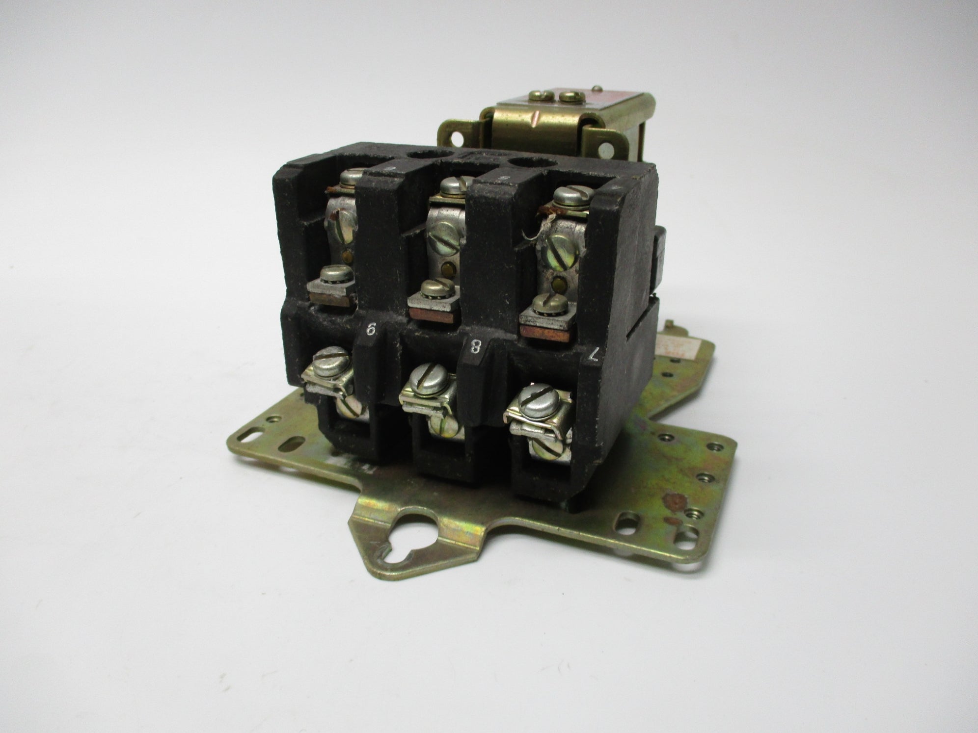 SQUARE D 8909MG-2 277V UNMP