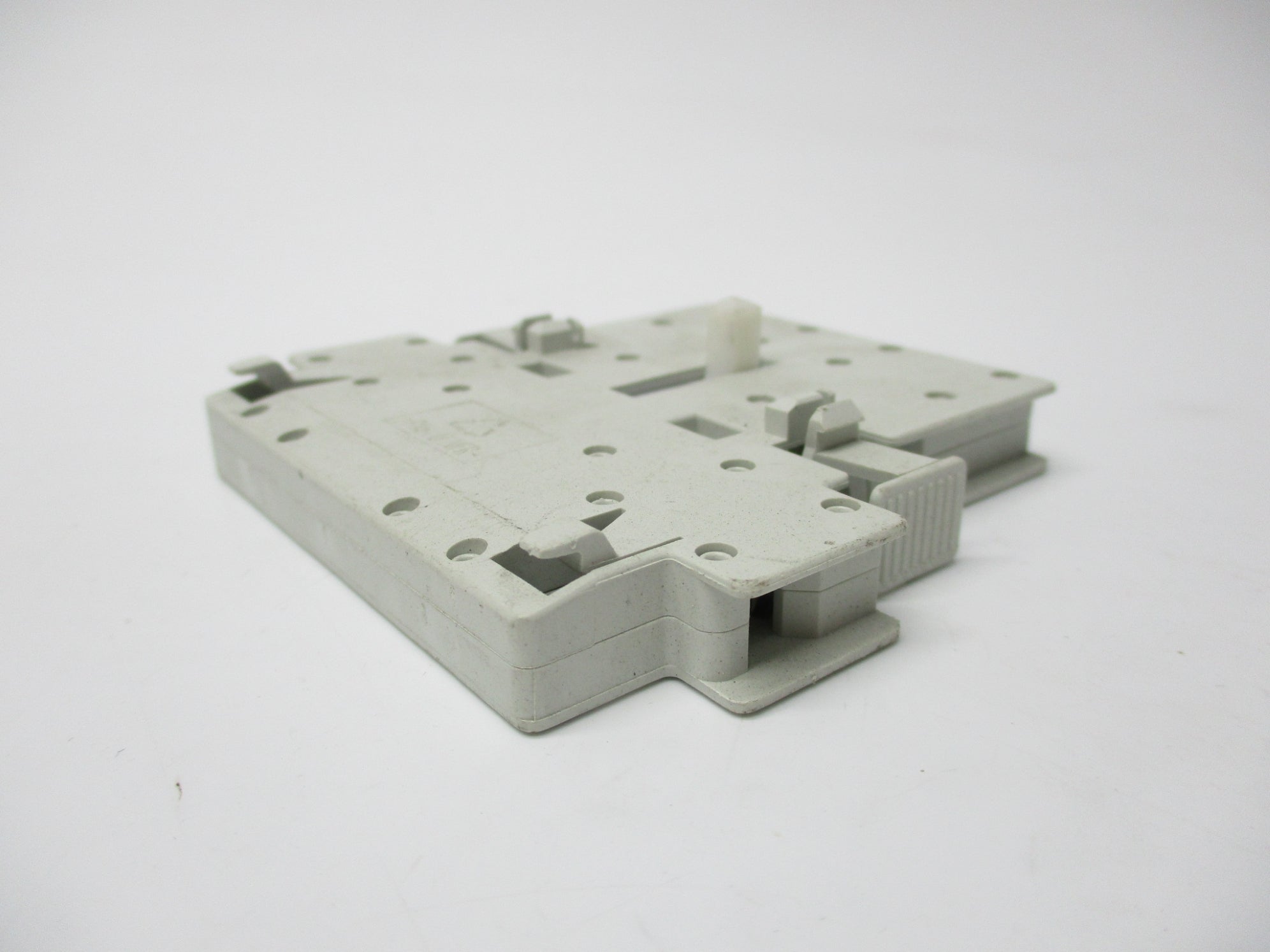SIEMENS 3RH1921-1DA11 240V 10A NSNP