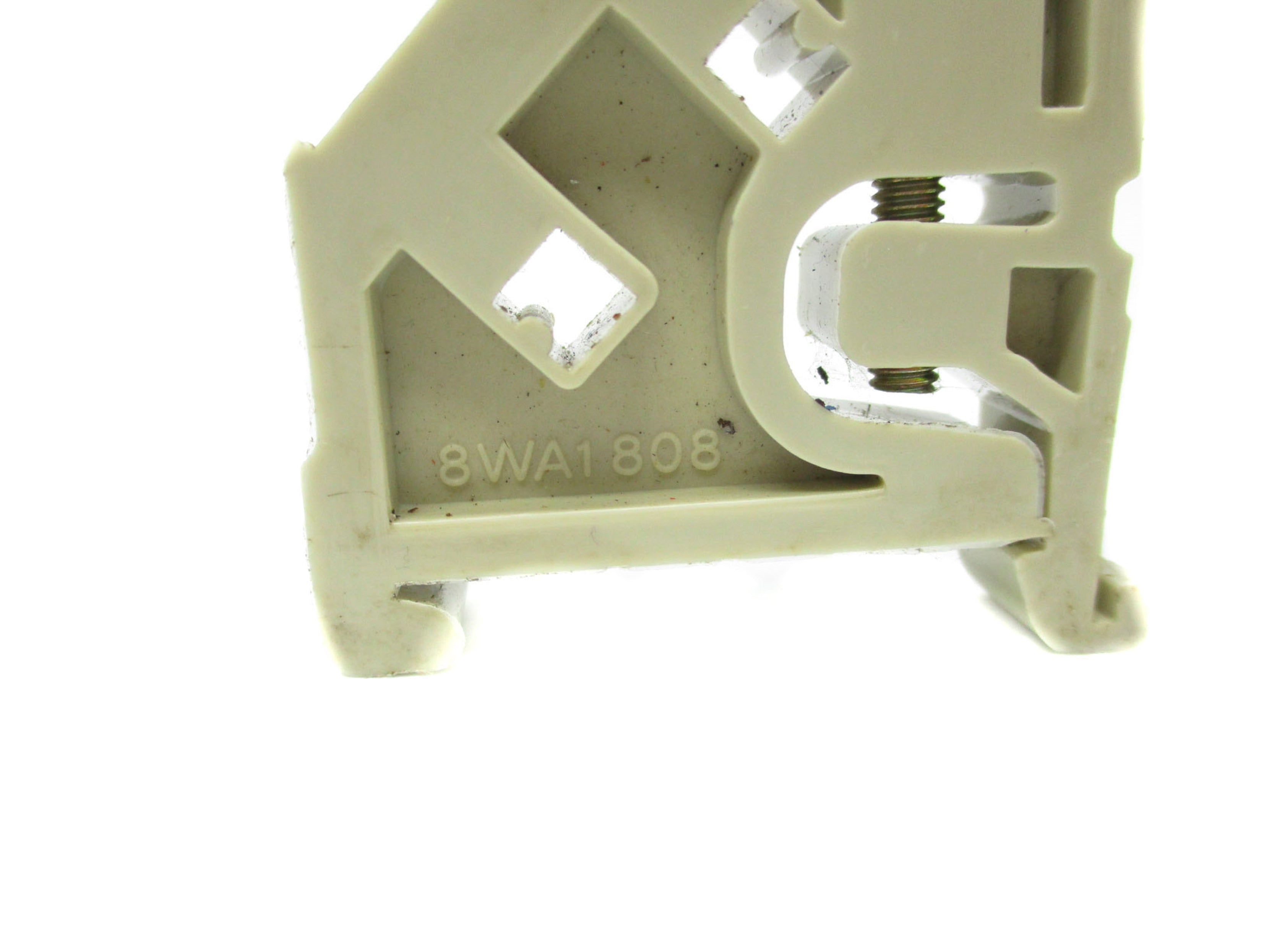 SIEMENS 8WA1808 UNMP