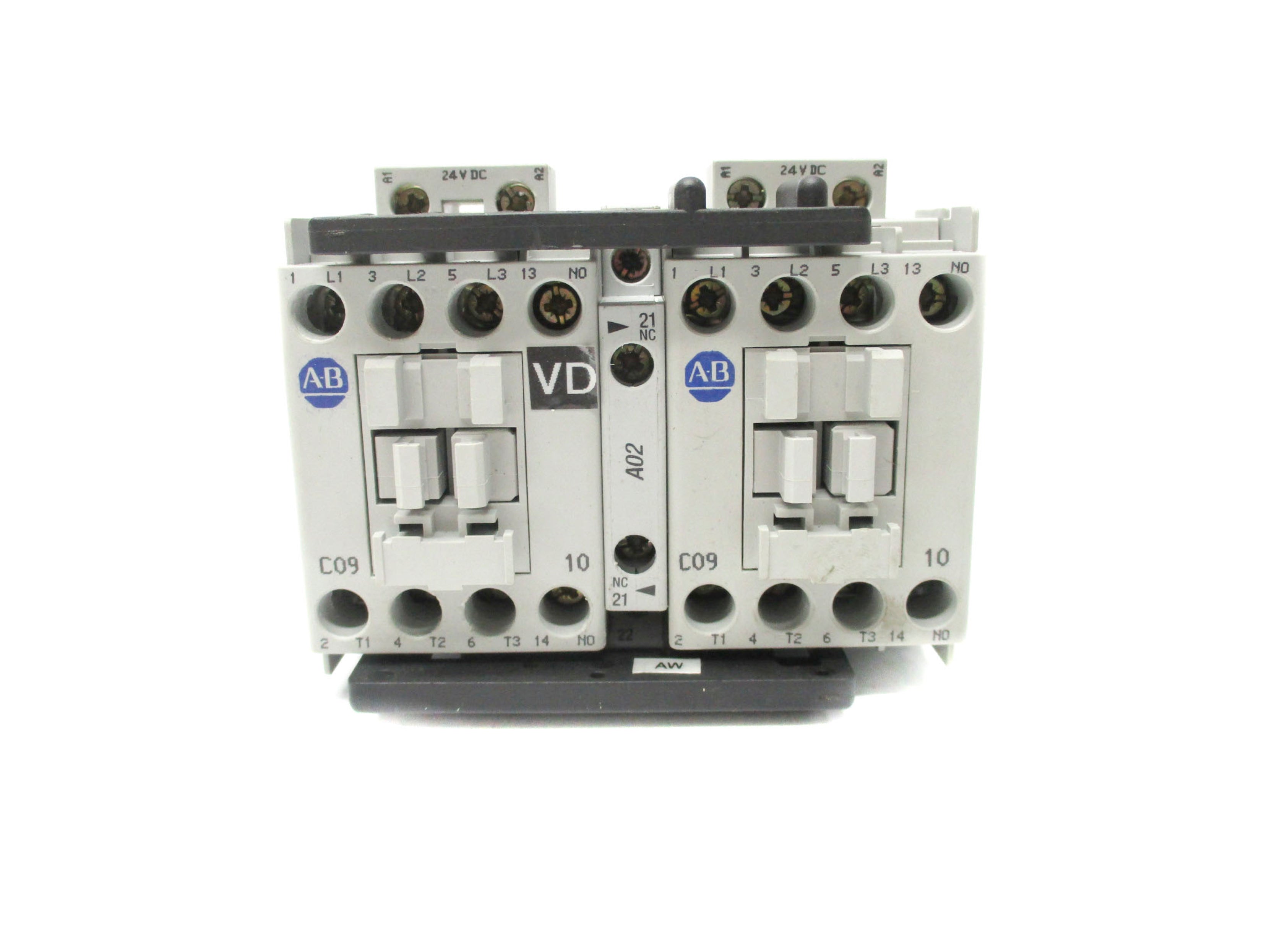 ALLEN BRADLEY 100-C09ZA10 SER. A UNMP