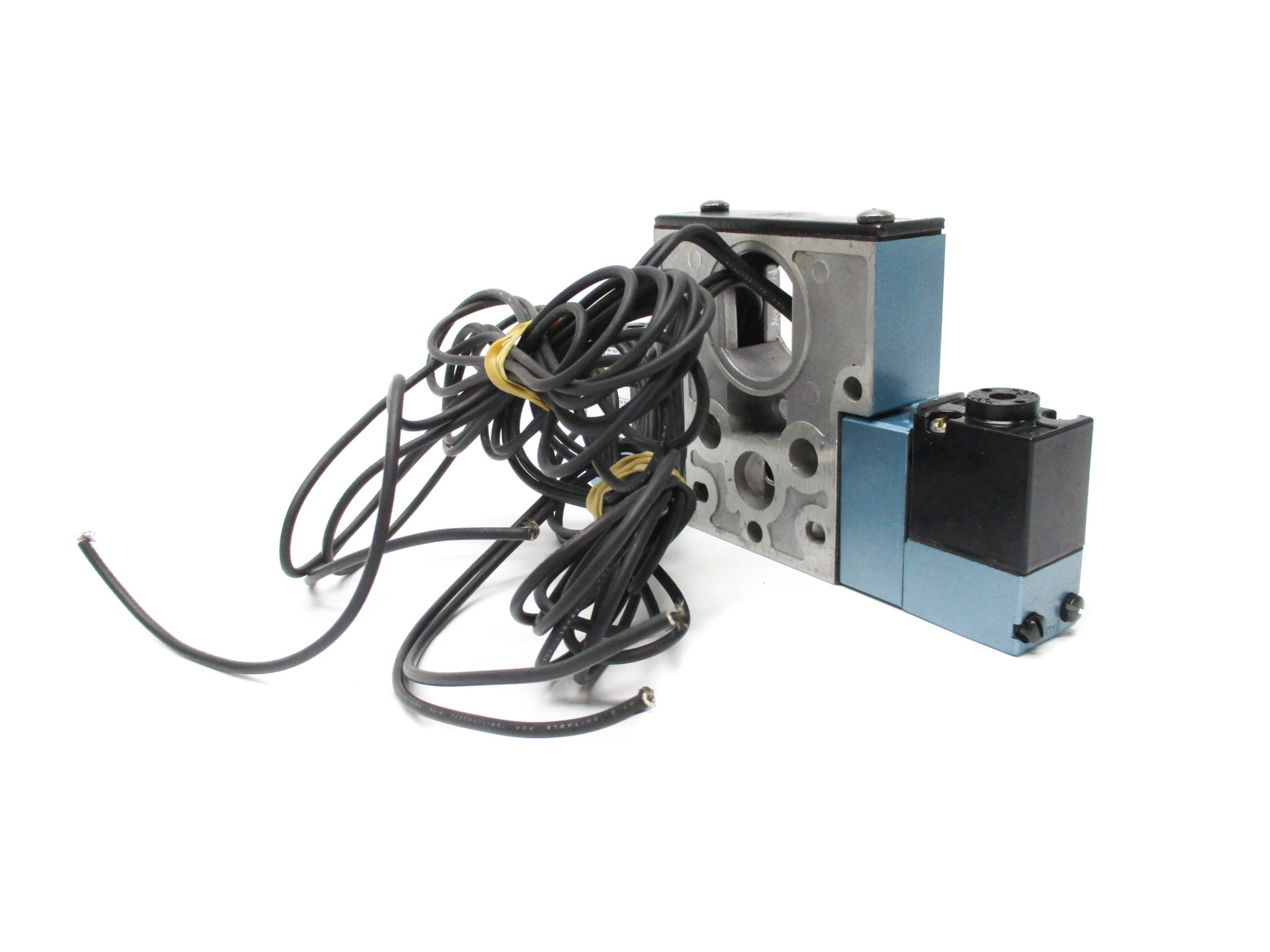MAC 821C-PM-501DA-142AF UNMP