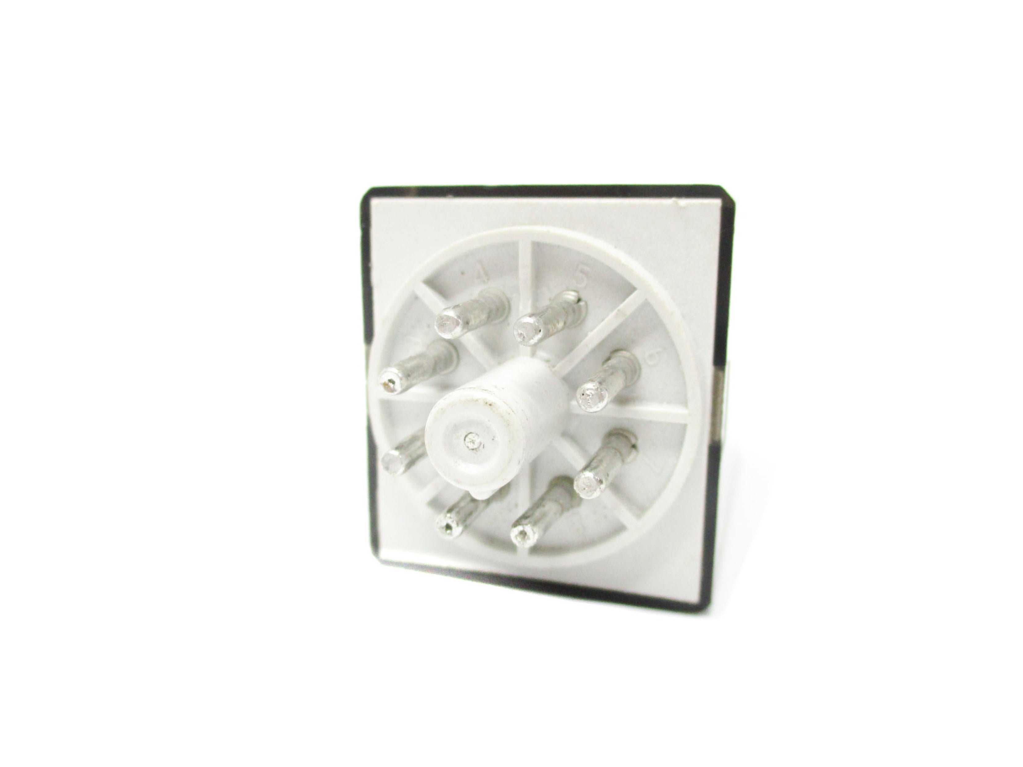 ALLEN BRADLEY 700-HA32A1 SER. D 120V UNMP