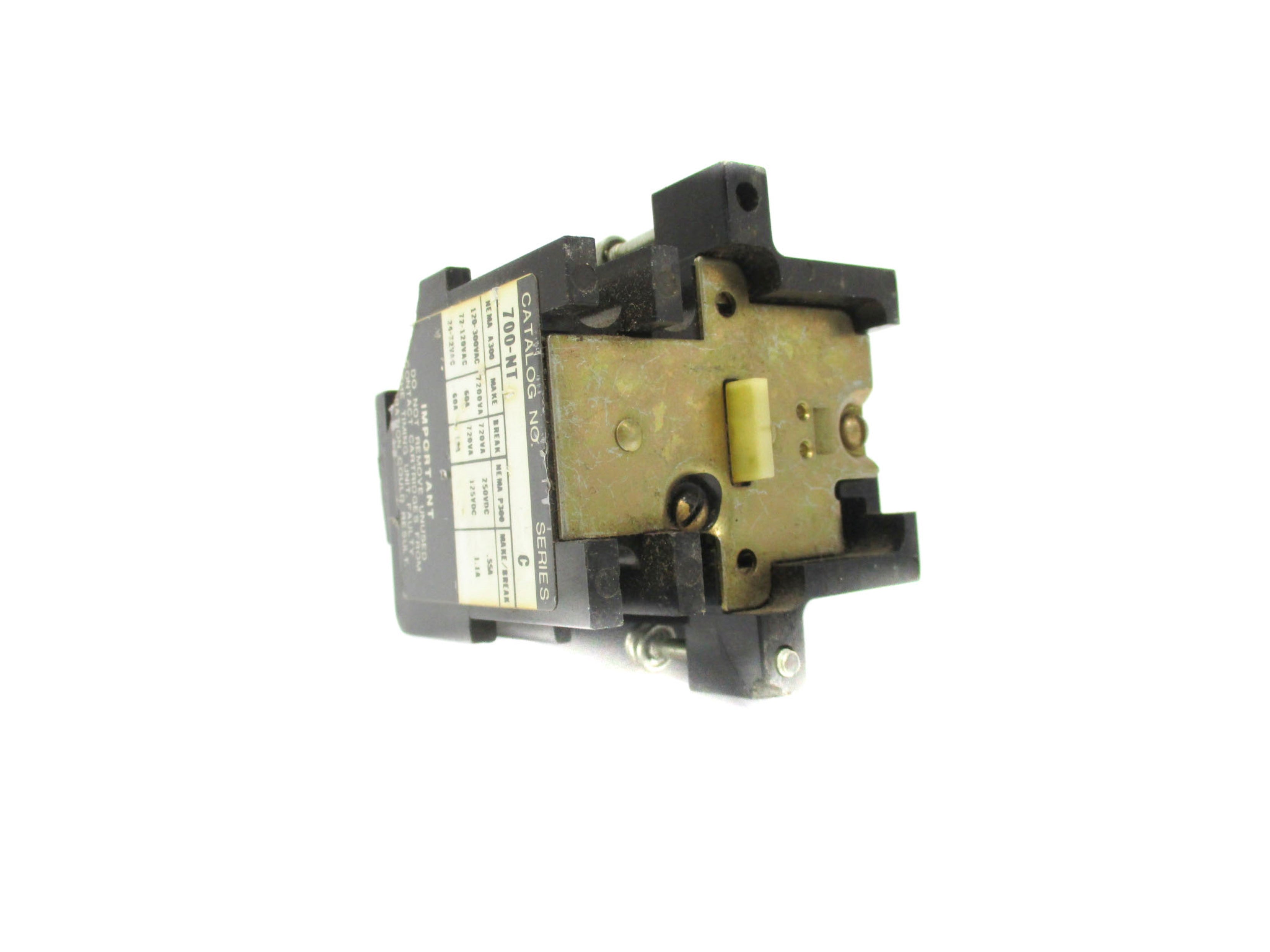 ALLEN BRADLEY 700-NT SER. C ( AS PICTURED) UNMP