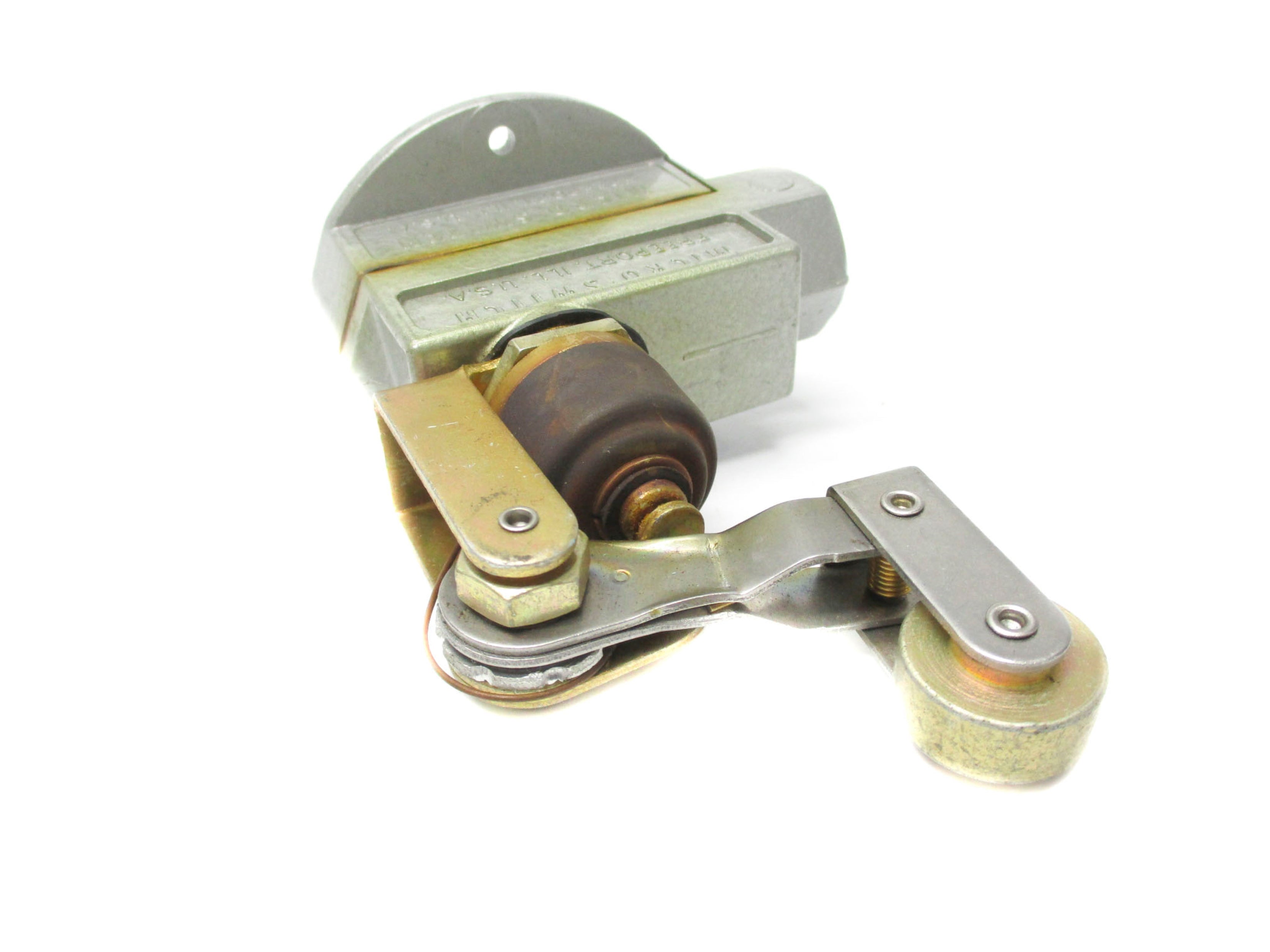 MICRO SWITCH BZV6-2RN28 (GREY) NSNP