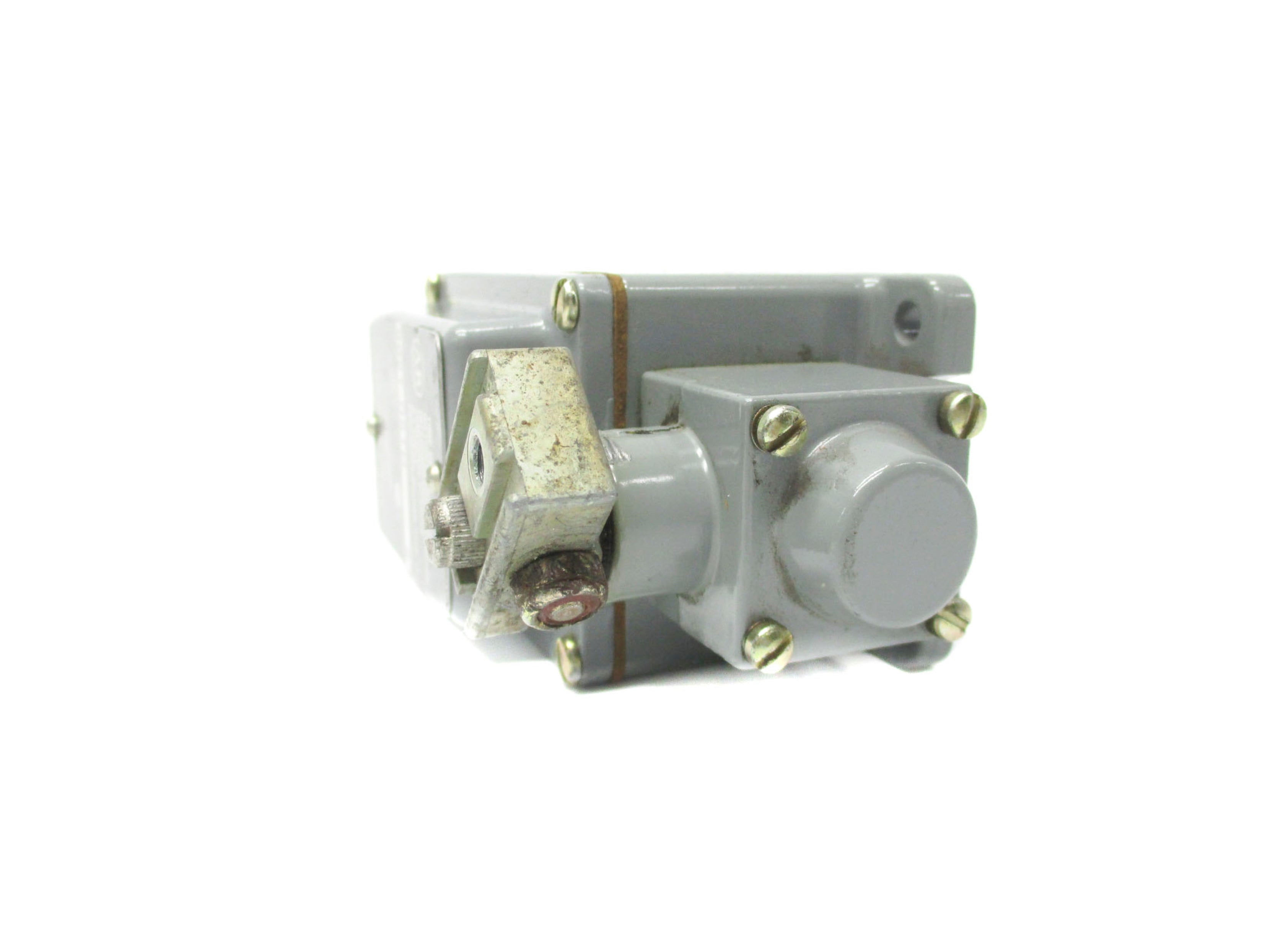 INDUSTRIAL SPARE PART 802T-R8TD SER. 2 (AS PICTURED) UNMP