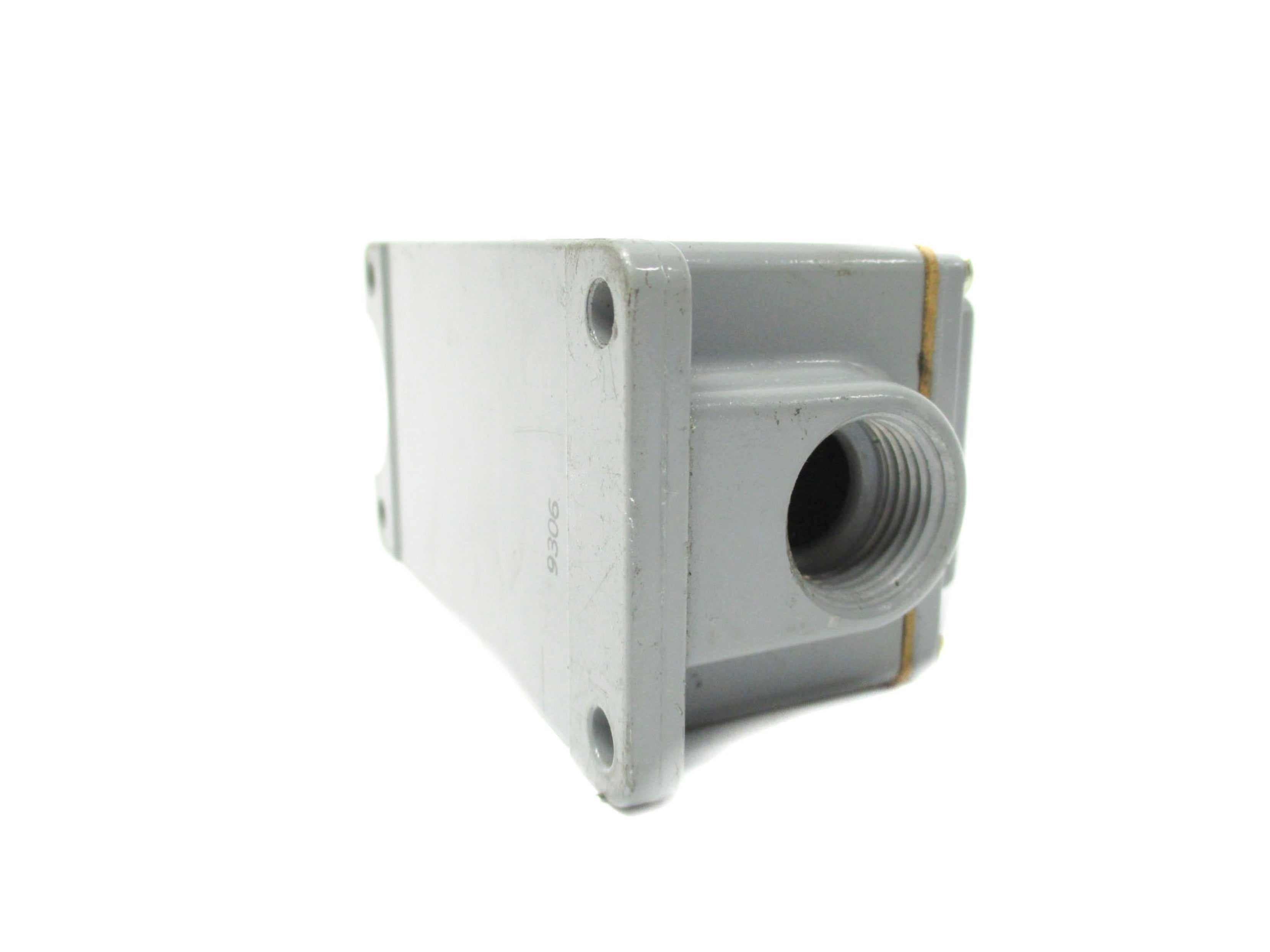INDUSTRIAL SPARE PART 802T-R8TD SER. 2 (AS PICTURED) UNMP