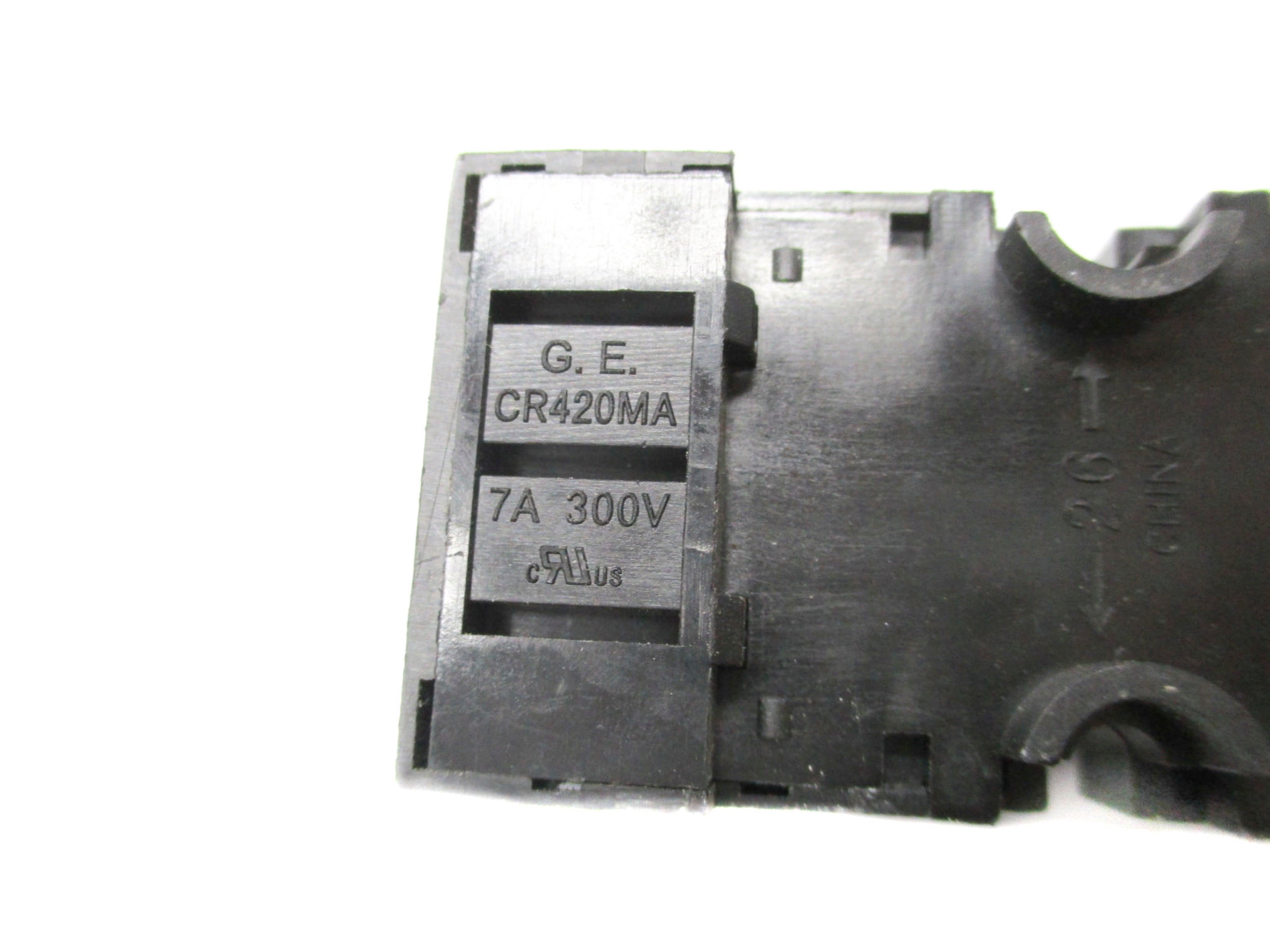 GENERAL ELECTRIC CR420MA 300V 7A NSNP