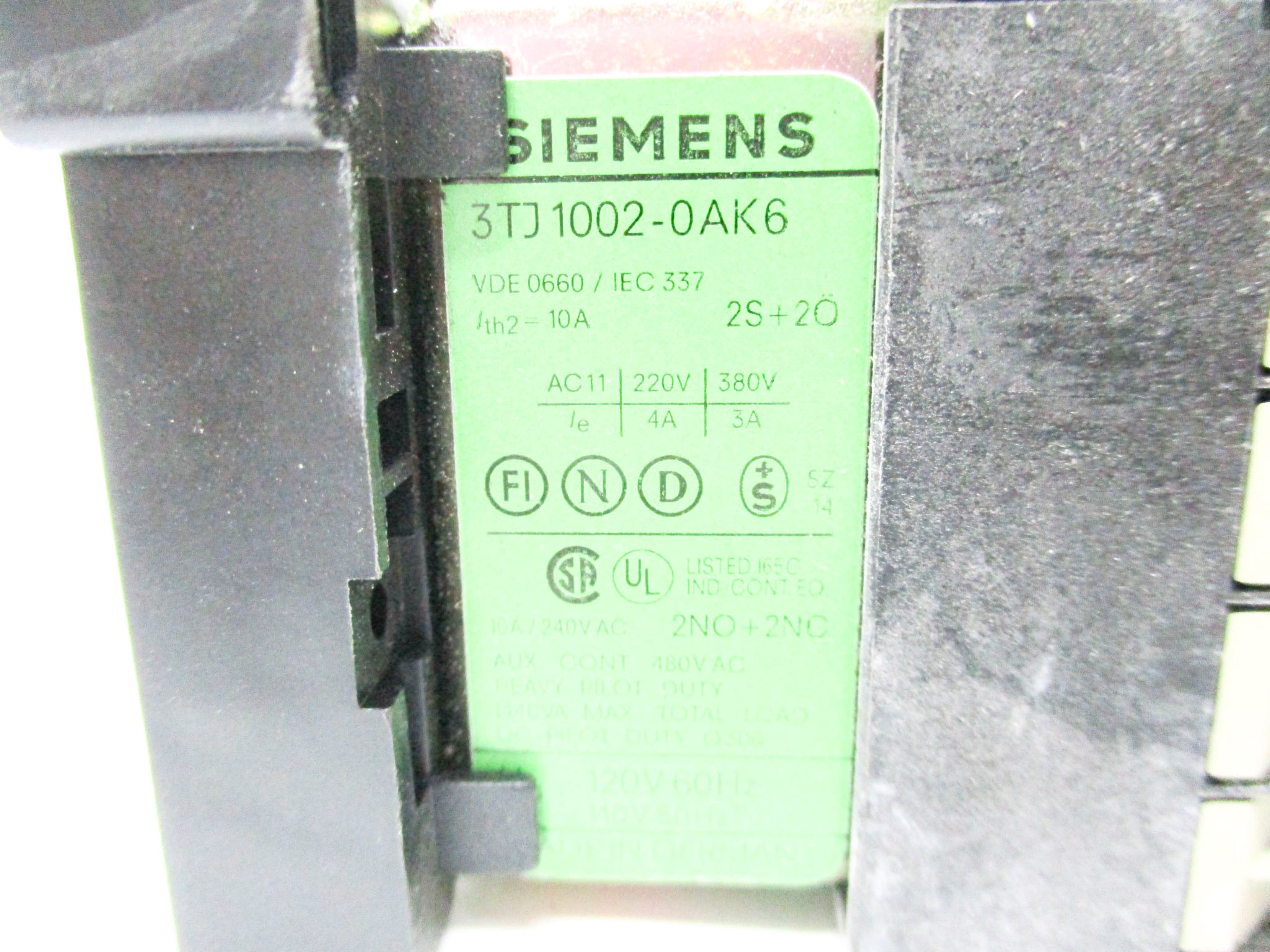 SIEMENS 3TJ1002-0AK6 220V UNMP