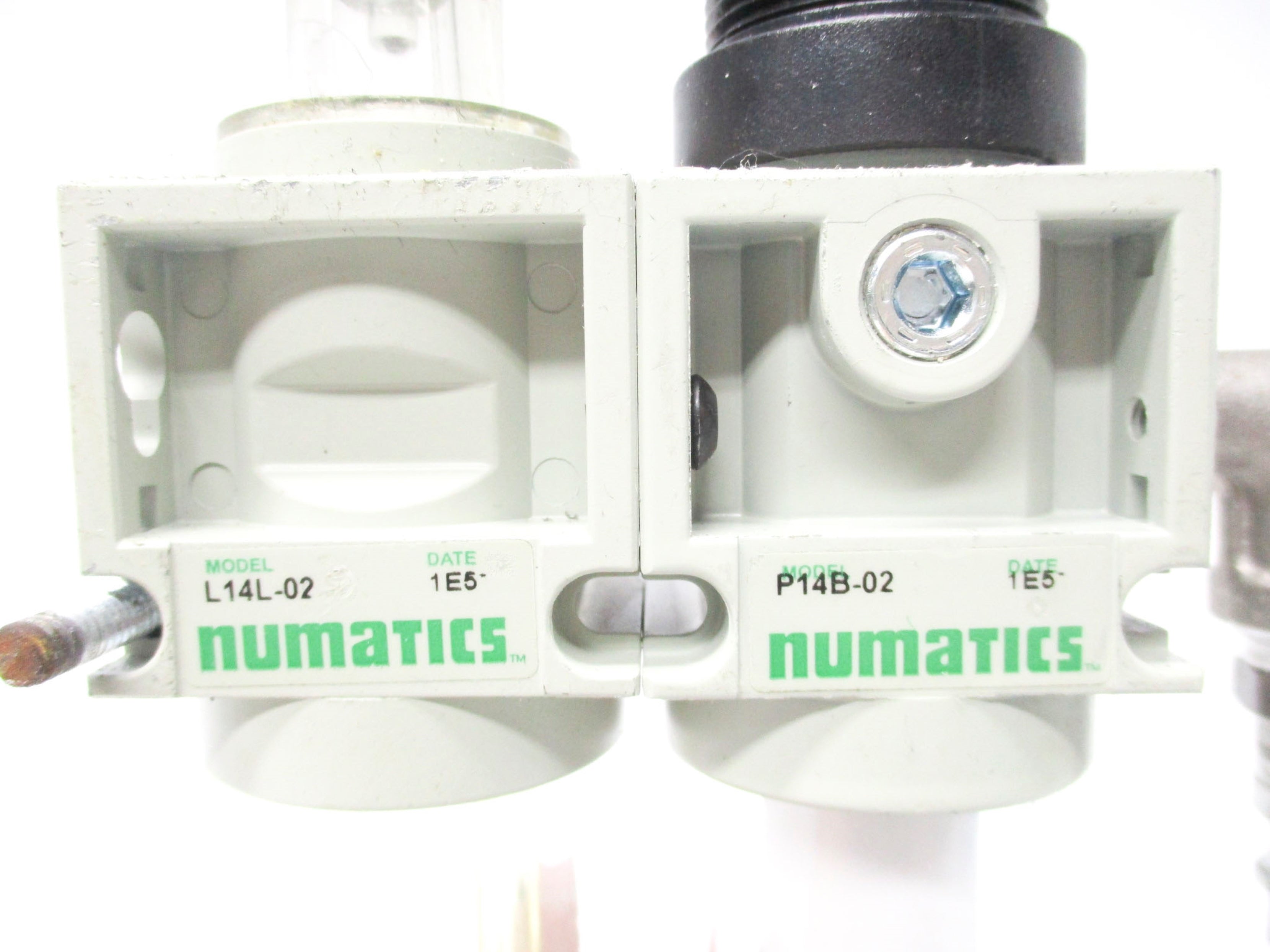 NUMATICS L14L-02 W/ P14B-02 (AS PICTURED) UNMP