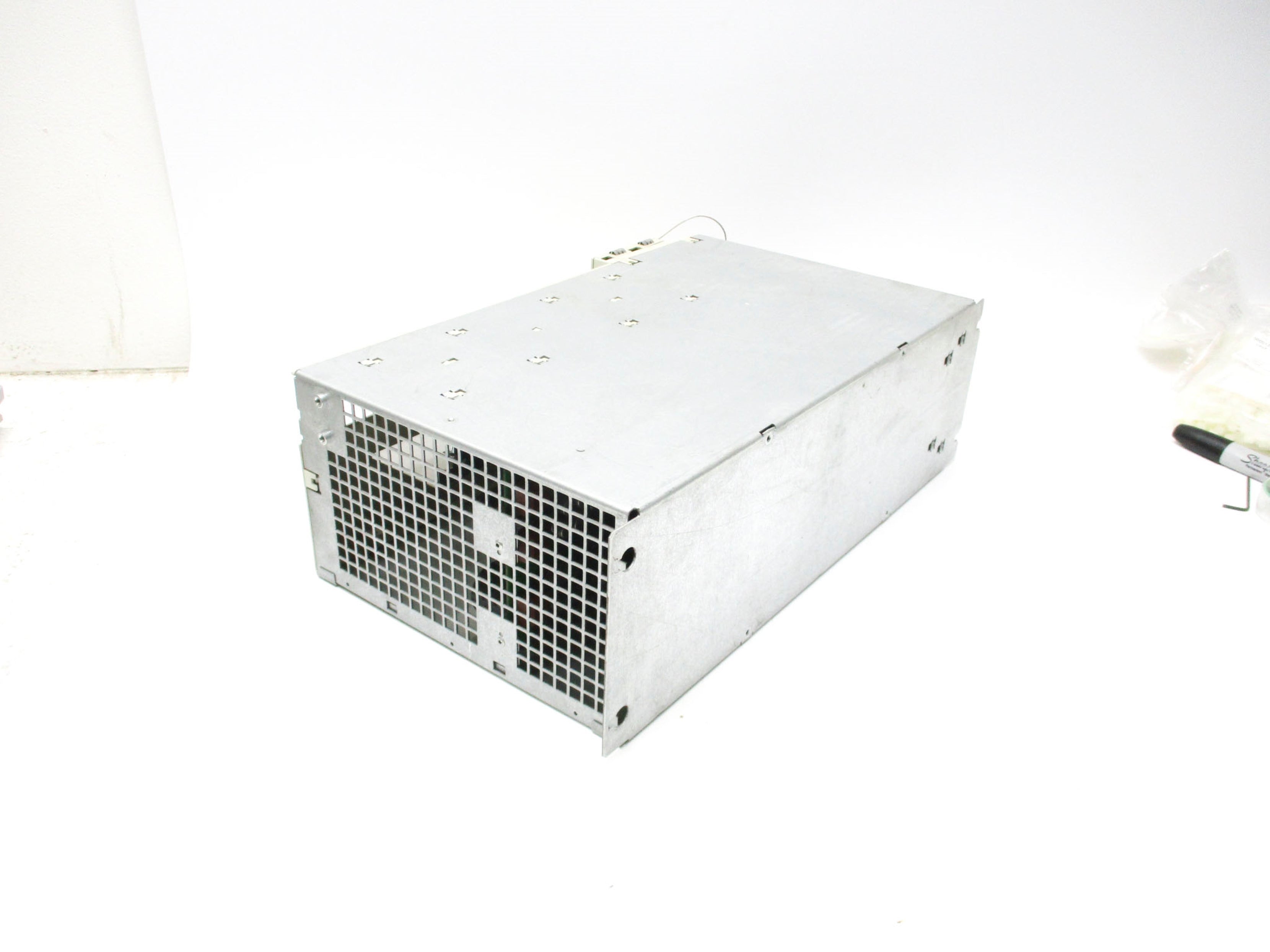 SIEMENS 6SN1123-1AA00-0EA1 (AS PICTURED) UNMP