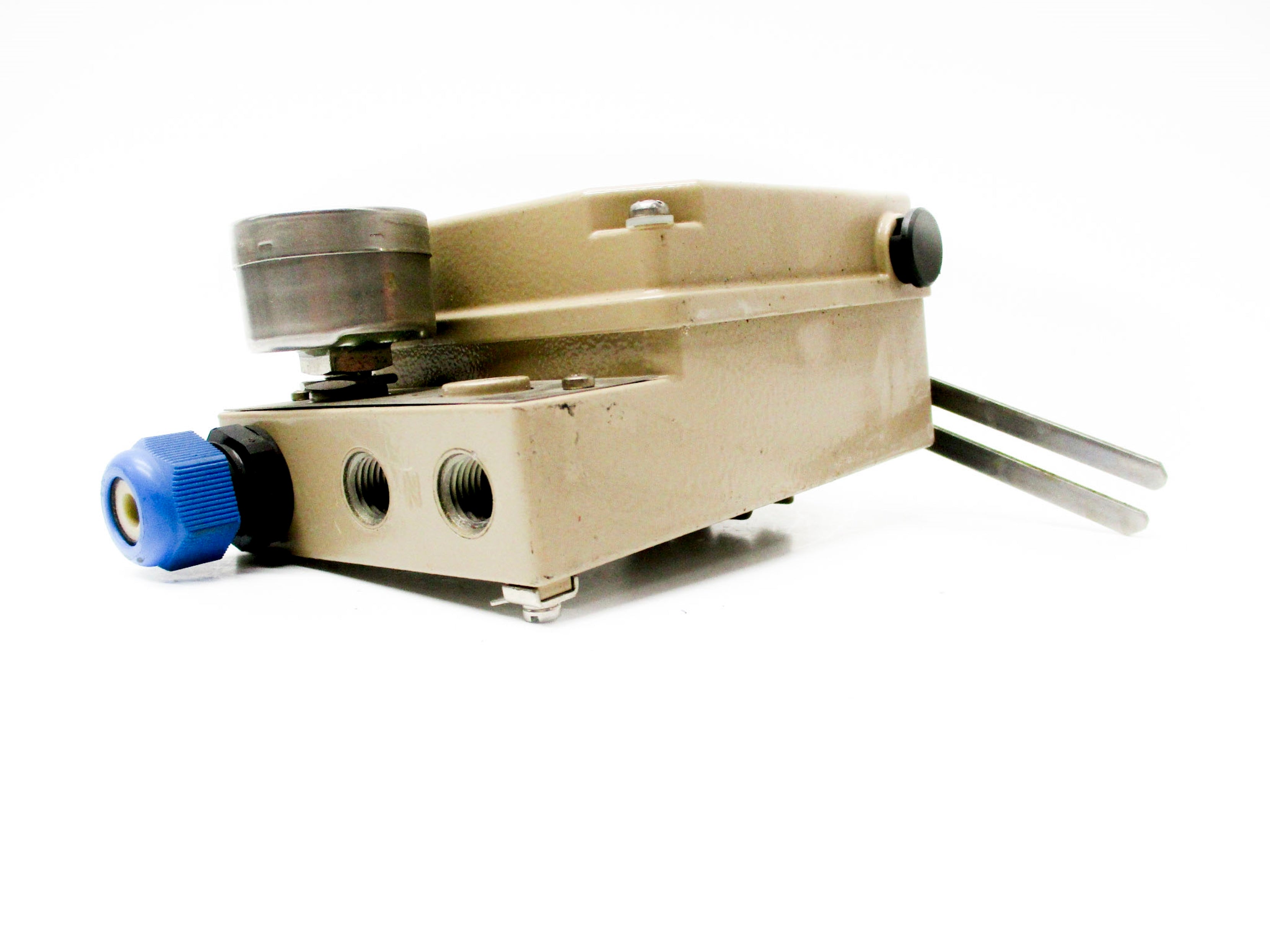 SAMSON 4763 (AS PICTURED) UNMP