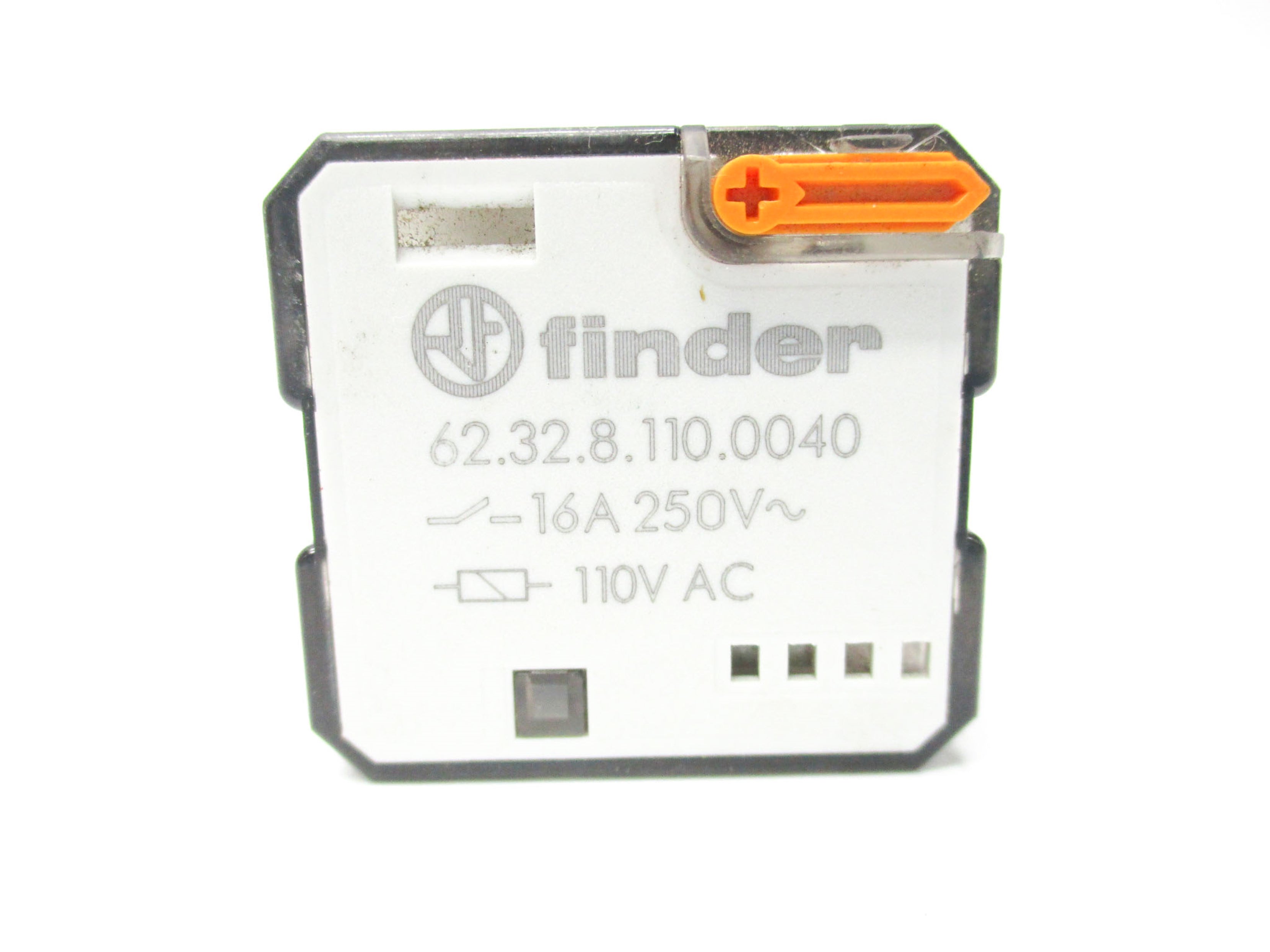 FINDER 62.32.8.110.0040 16A 250V UNMP