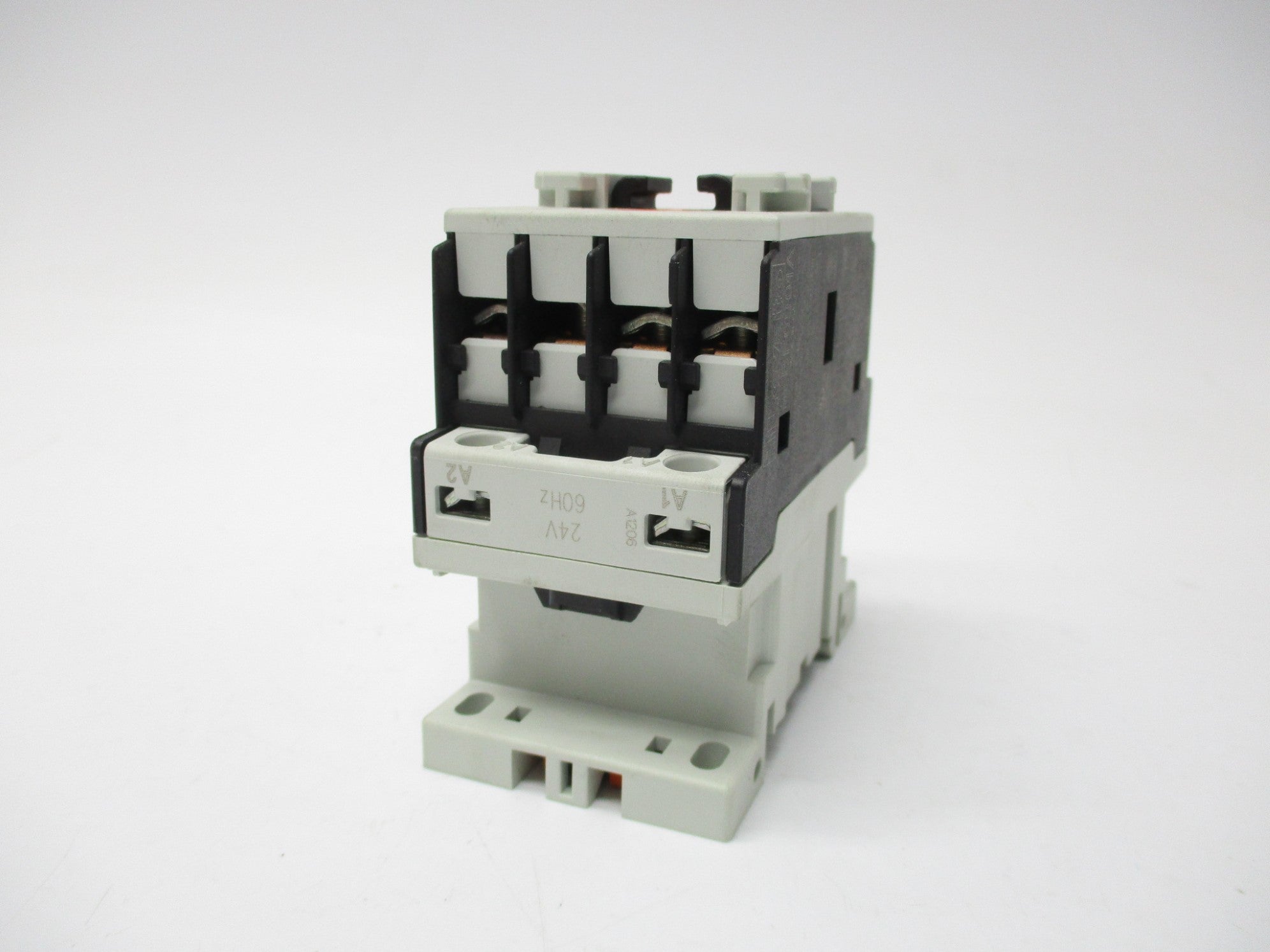 LOVATO BF0901A02460 24VAC NSMP