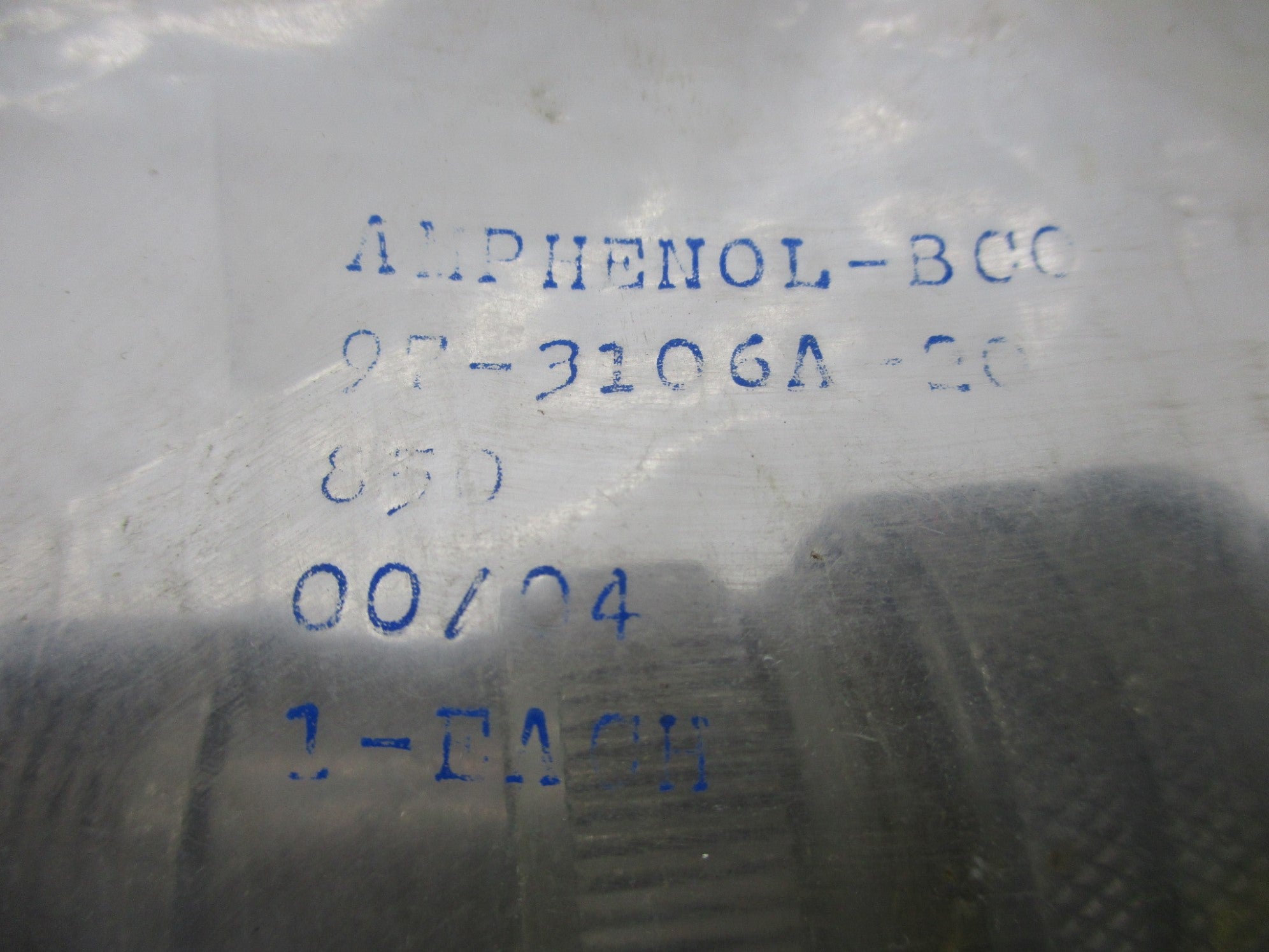 AMPHENOL BCC 97-3106A-20 NSNP