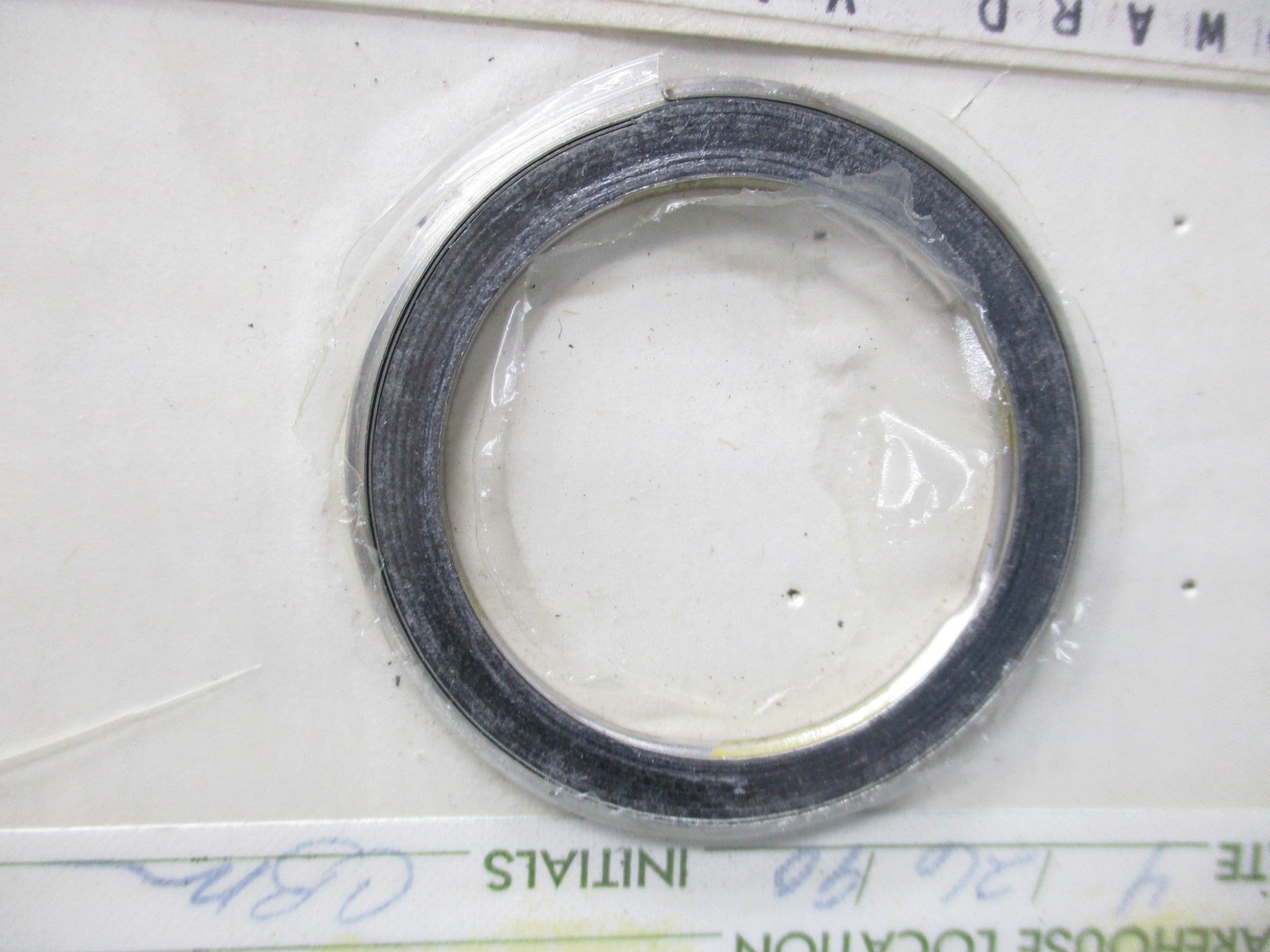EDWARD 00957360-SHELF-00 NSFS