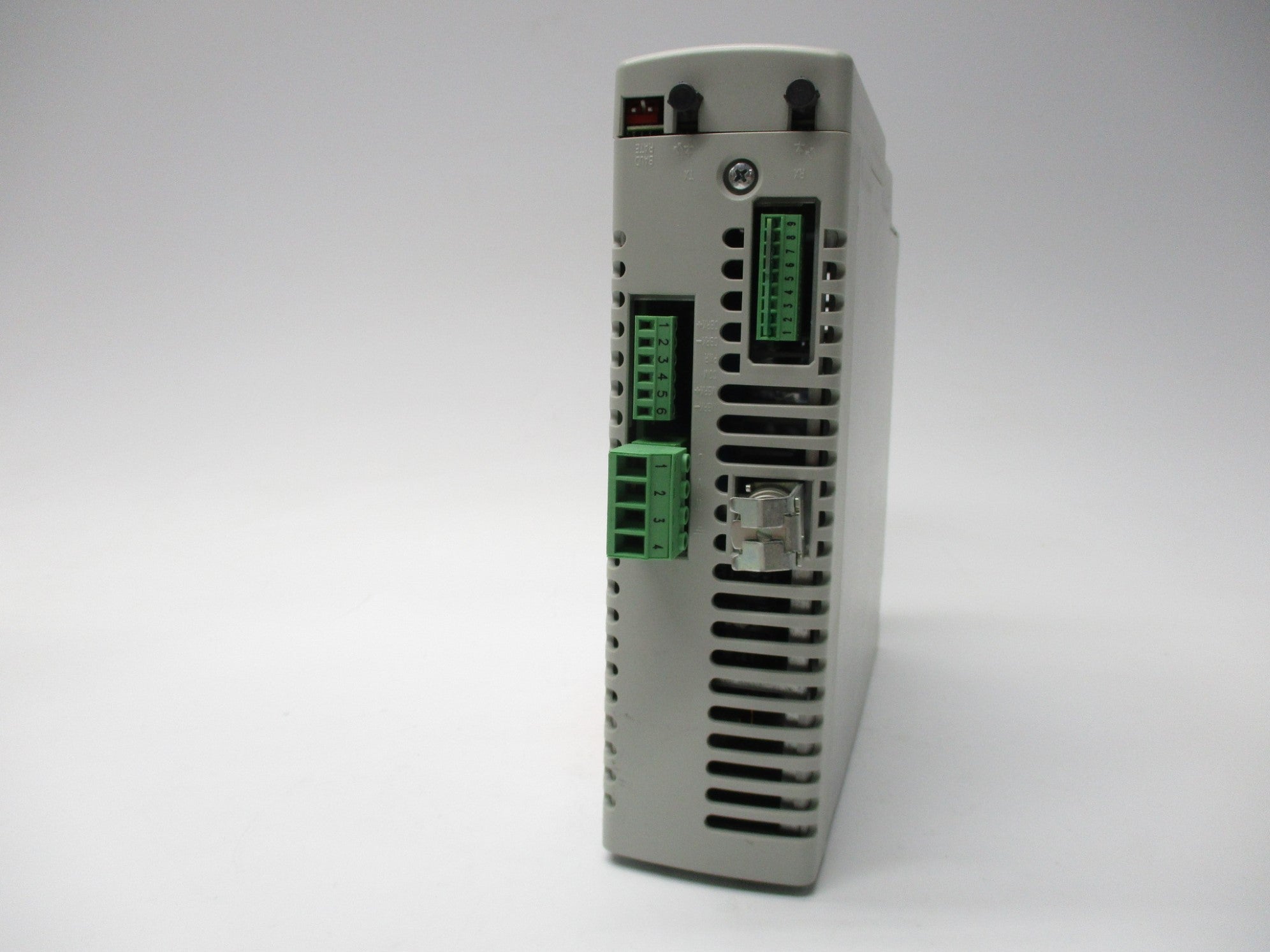 ALLEN BRADLEY 2094-BM01-S SER. B F/W 1.111 NSNP