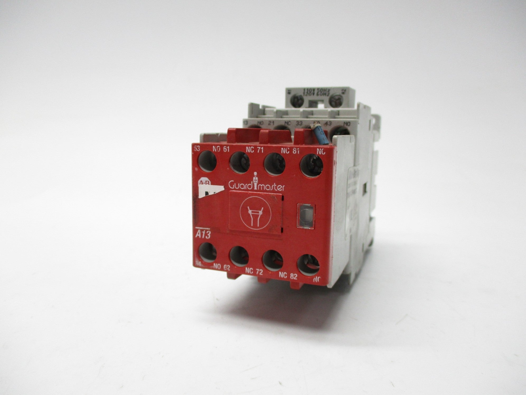 ALLEN BRADLEY 700-CF310 240V SER. A UNMP