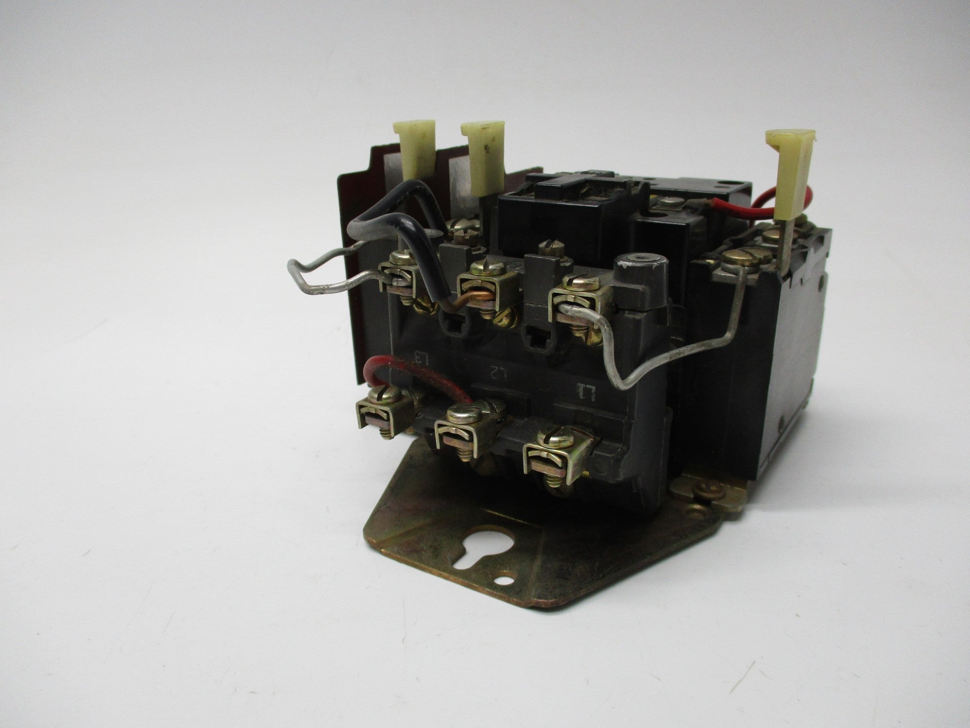 ALLEN BRADLEY 709-AOD103 440V SER. K UNMP