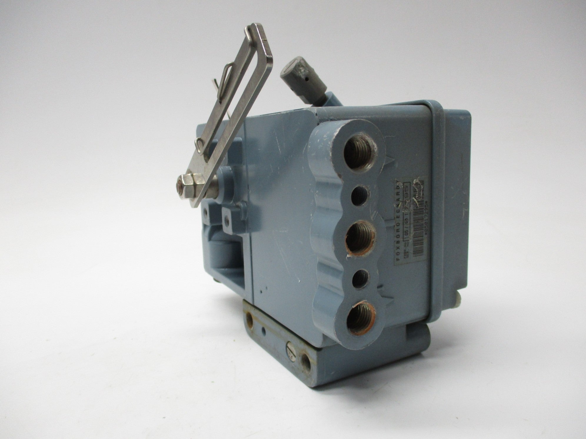 FOXBORO SRD991-CFMS6NFMNA 90PSI (AS PICTURED) UNMP