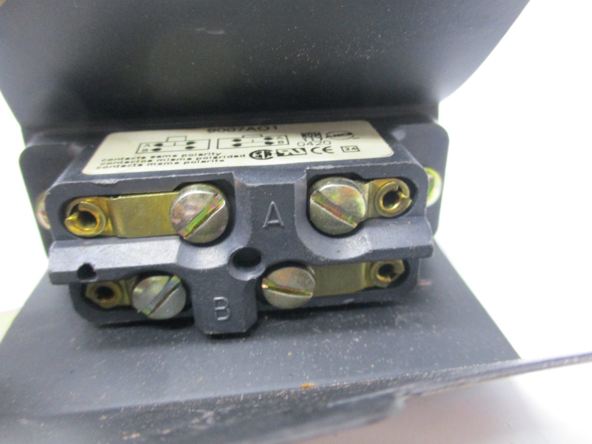 SQUARE D EIK031 SER. F01 NSMP