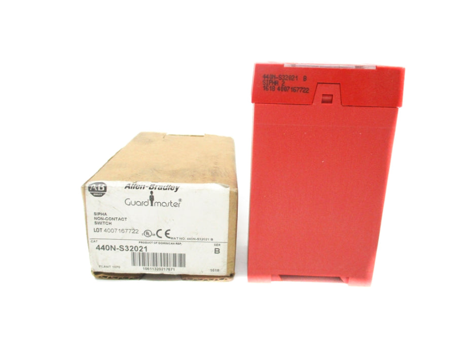 ALLEN BRADLEY 440N-S32021 SER. B (BR/WH) NSMP