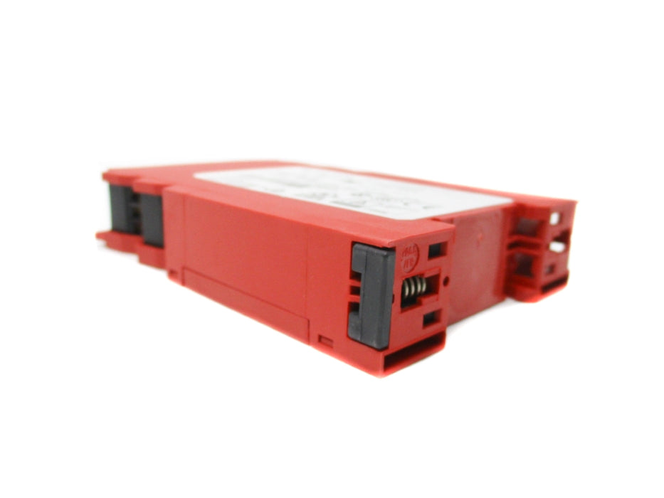 ALLEN BRADLEY 440R-N23119 SER. A 115VAC 6A (WH) NSMP