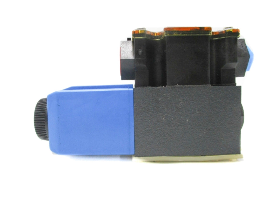 VICKERS DG4V3S2AMFTWLH560 1450PSI 24VDC NSNP
