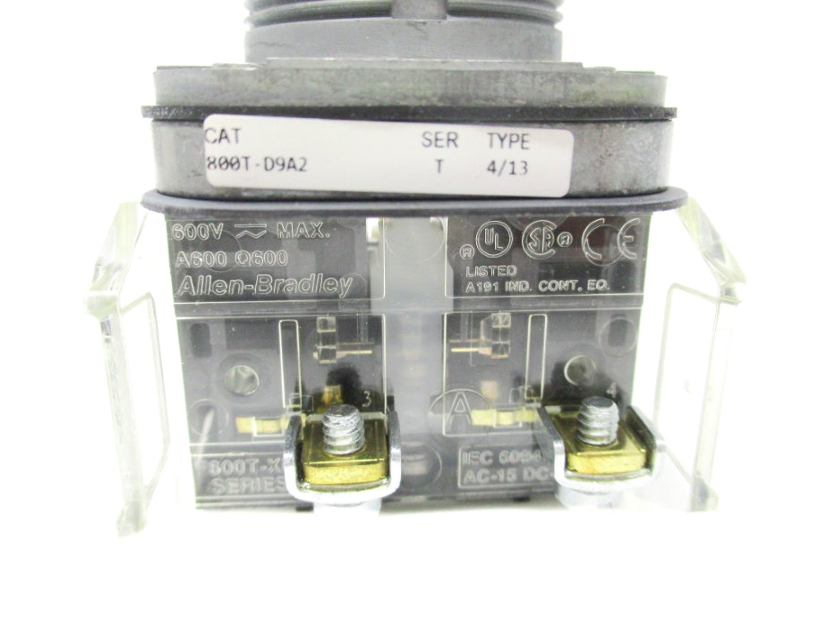 ALLEN BRADLEY 800T-D9A2 SER. T (WH) NSMP