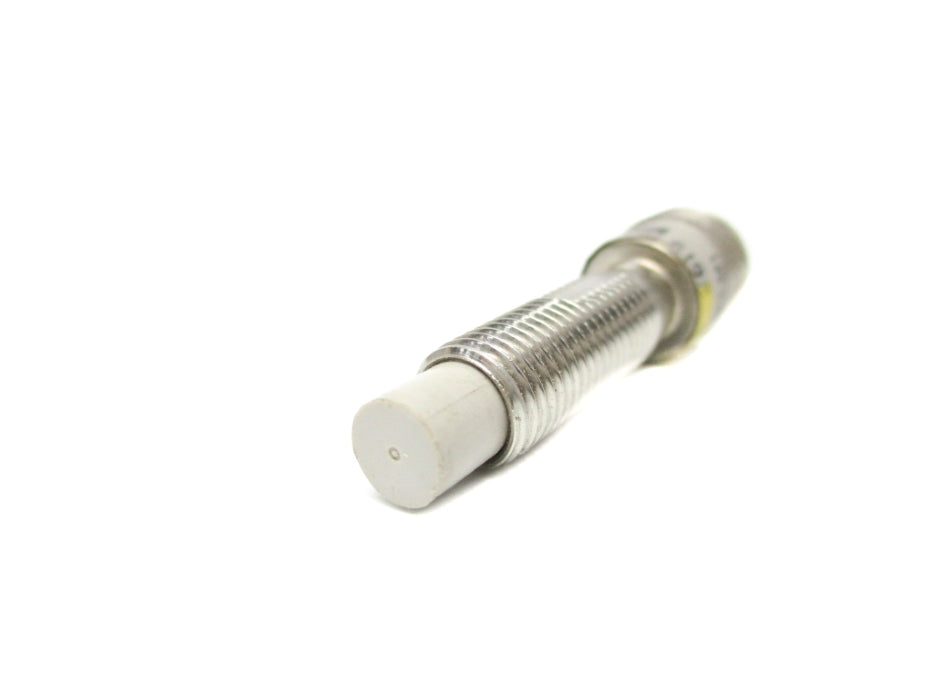 OMRON E2E-X2MF1-M1 12-24VDC NSMP