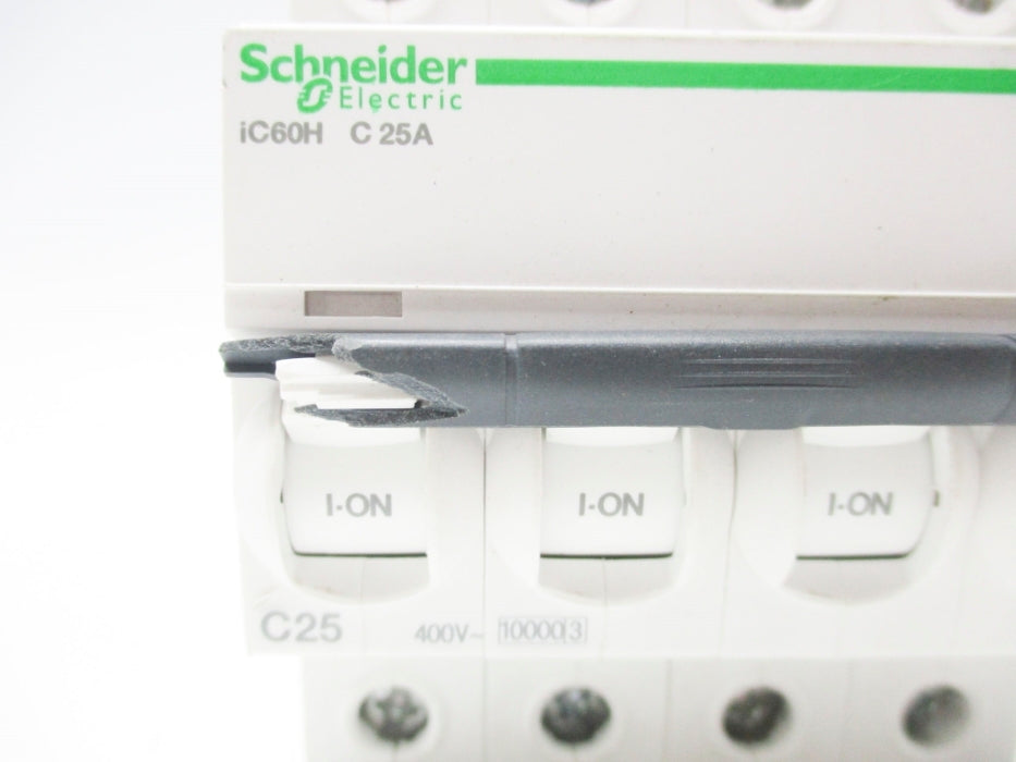 SCHNEIDER ELECTRIC IC60HC25A 400V (AS PICTURED) UNMP