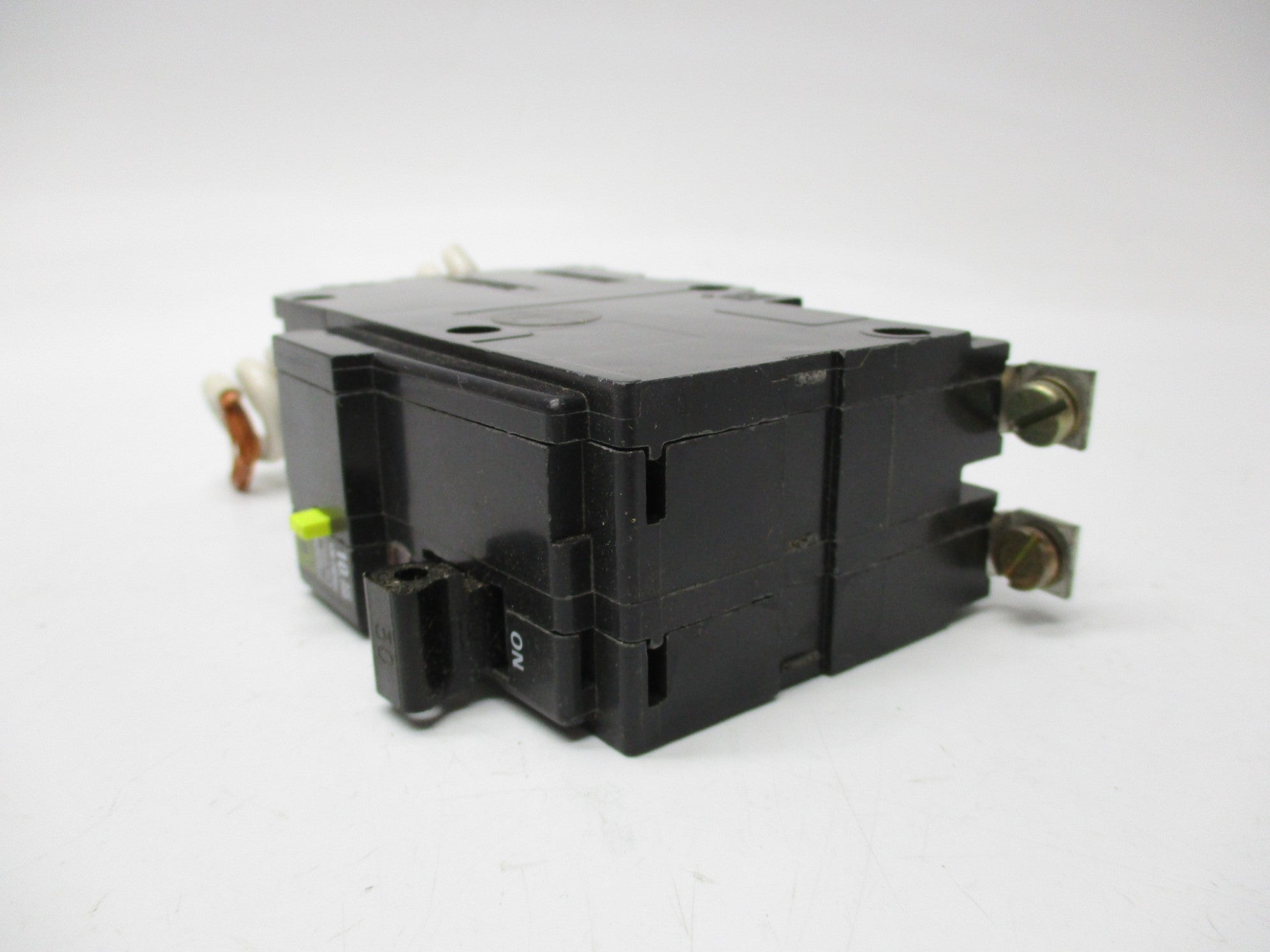 SQUARE D QOB230GFI 120/240V 30A NSMP