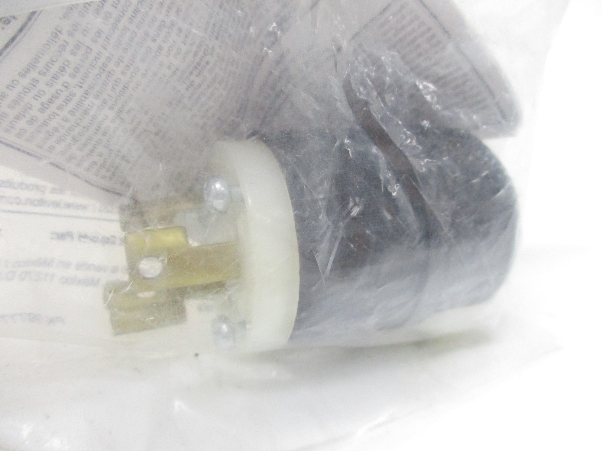 LEVITON L6-15P NSMP